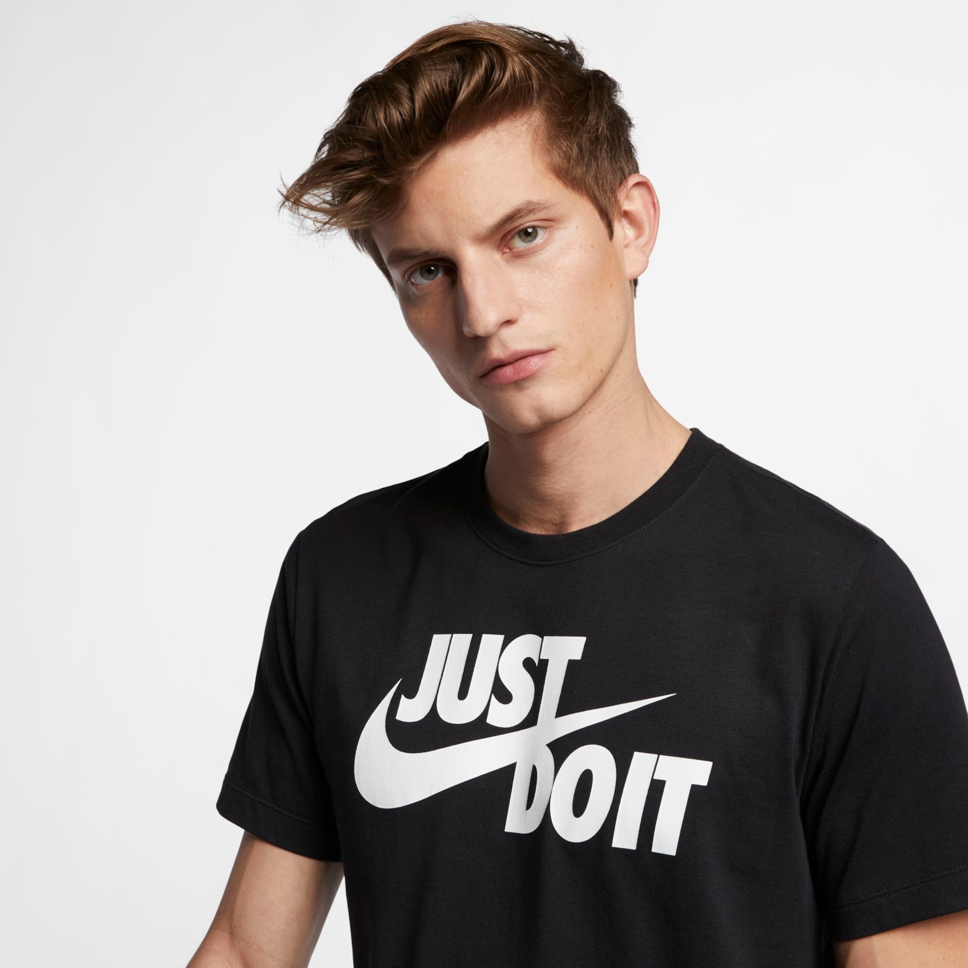 Camiseta Nike Sportswear JDI Masculina - Foto 4