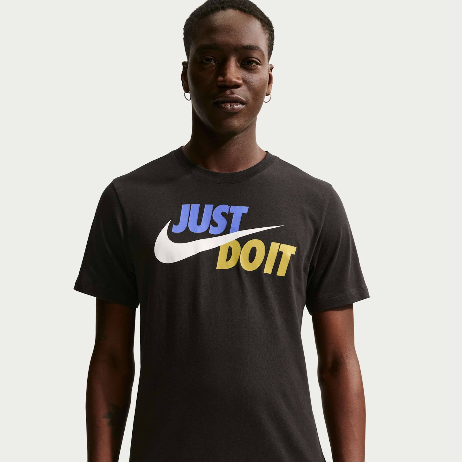 Camiseta Nike Sportswear JDI Masculina - Foto 1
