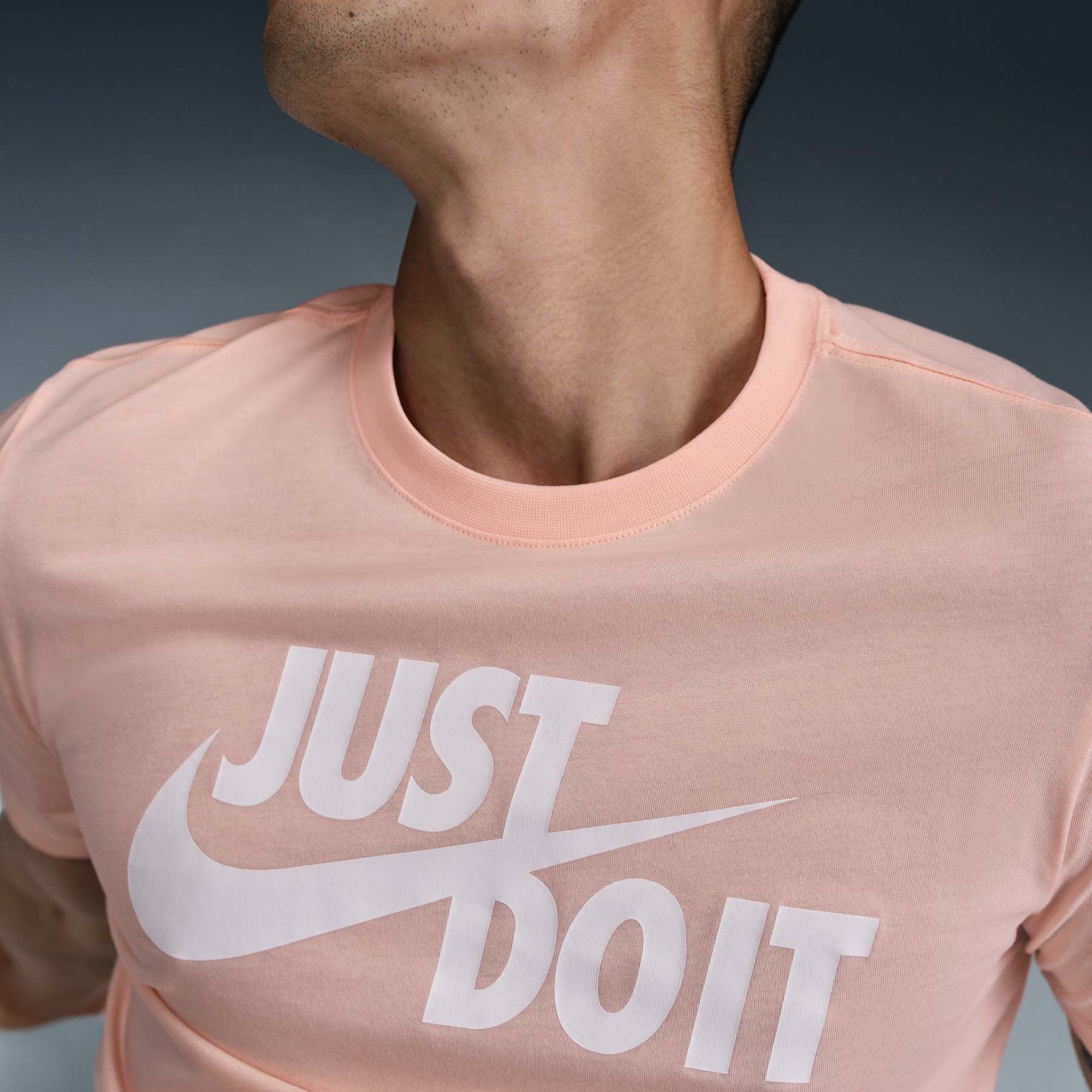 Camiseta Nike Sportswear JDI Masculina - Foto 3