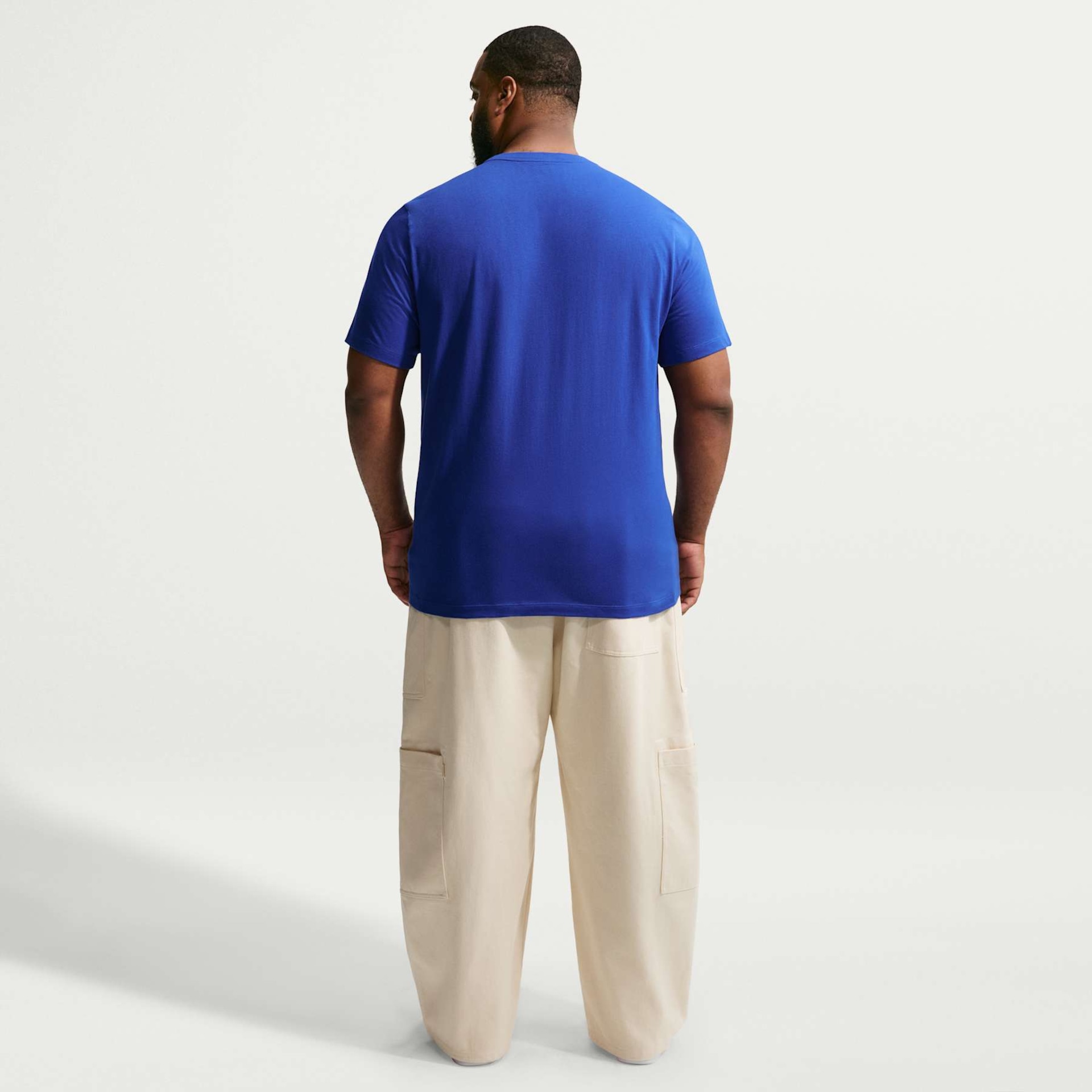 Camiseta Nike Sportswear Icon Futura Masculina - Foto 10