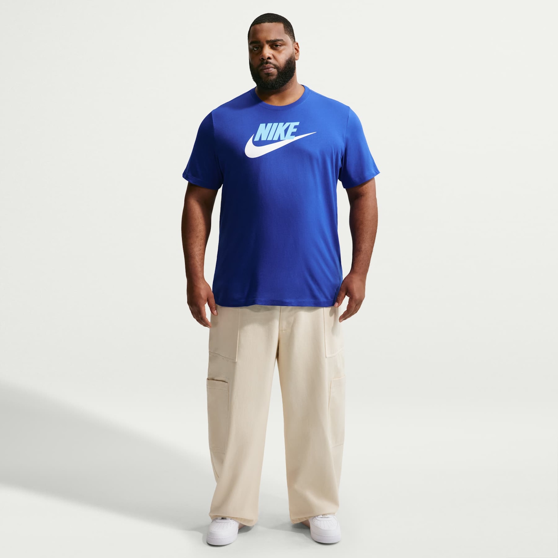 Camiseta Nike Sportswear Icon Futura Masculina - Foto 9