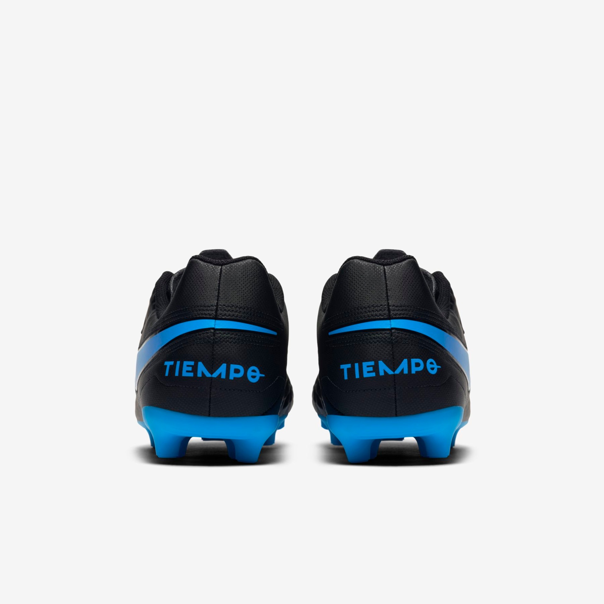 Chuteira Nike Tiempo Legend 8 Club Campo - Foto 6