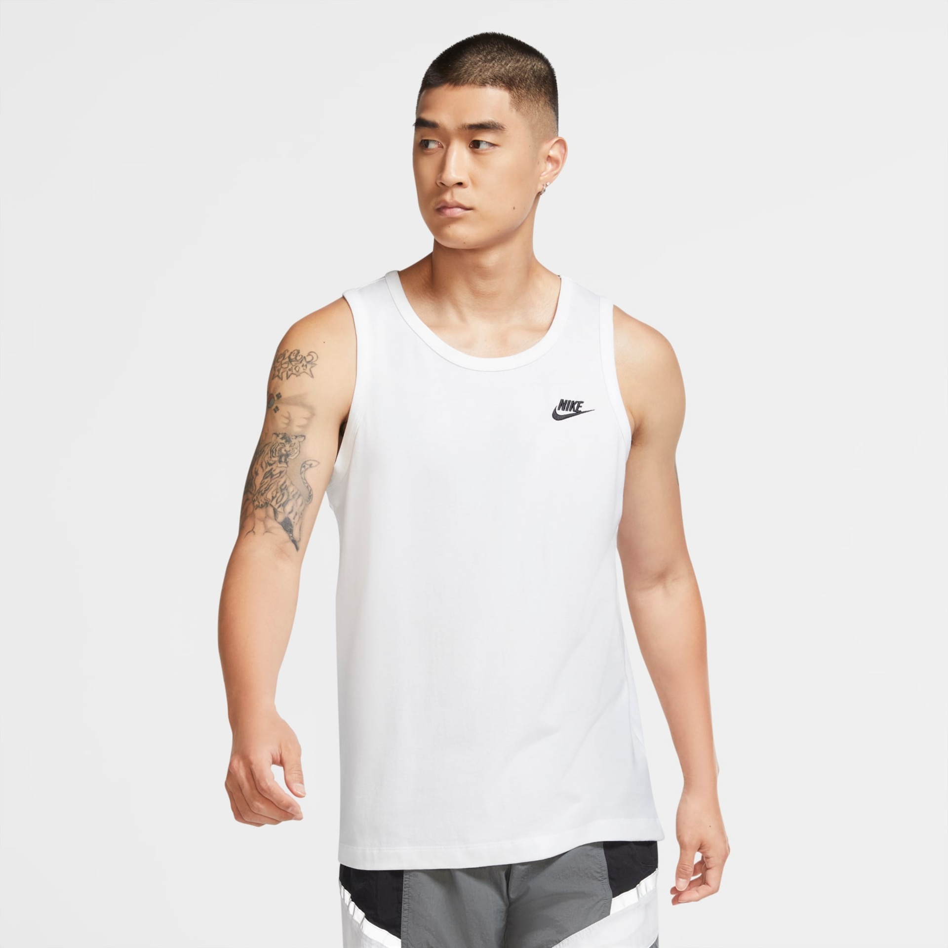 Regata Nike Sportswear Club Masculina - Foto 1