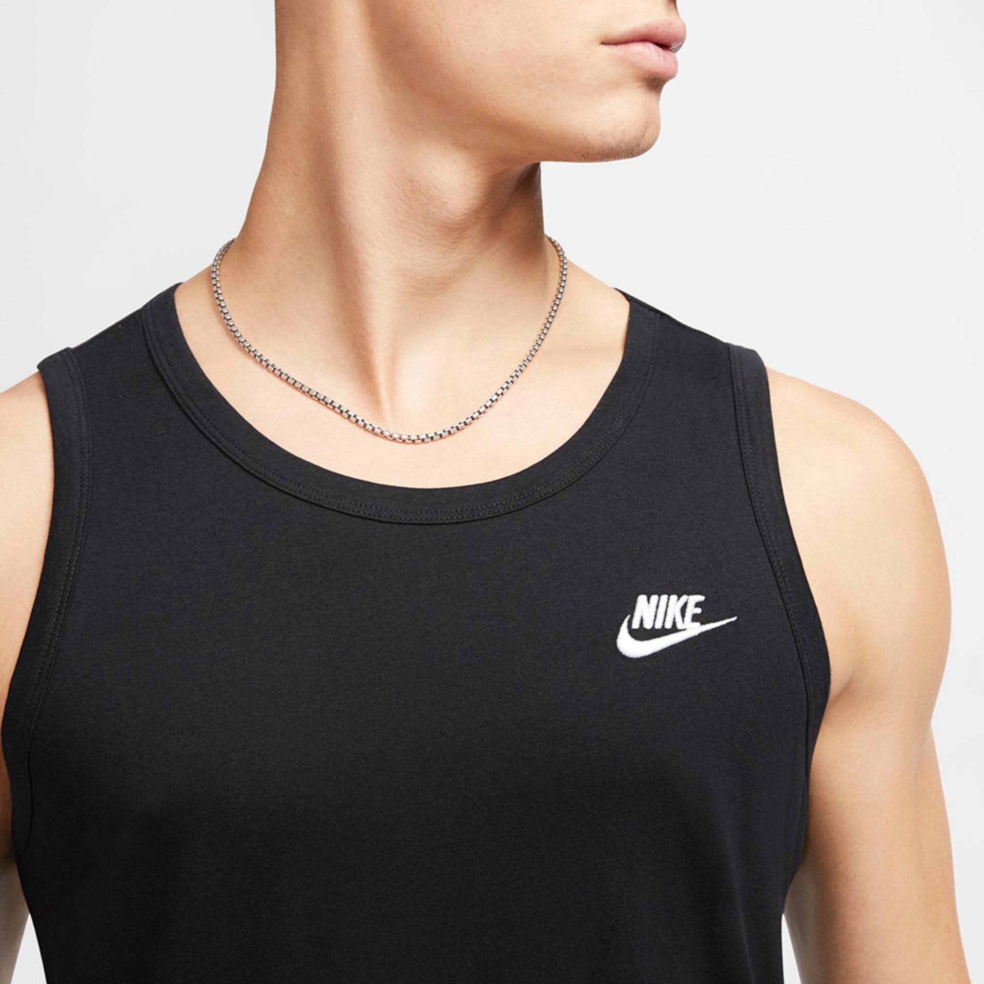 Regata Nike Sportswear Club Masculina - Foto 3