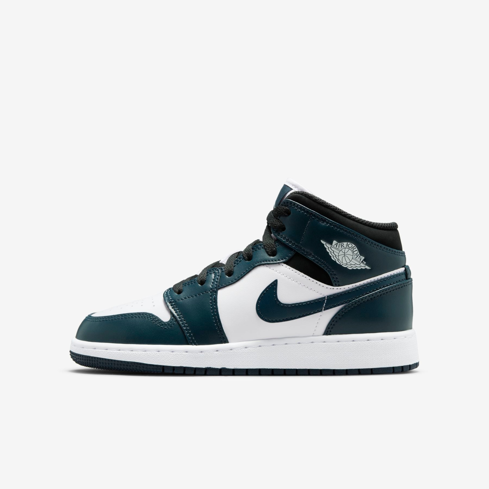 Tênis Jordan 1 Mid Infantil - Foto 1