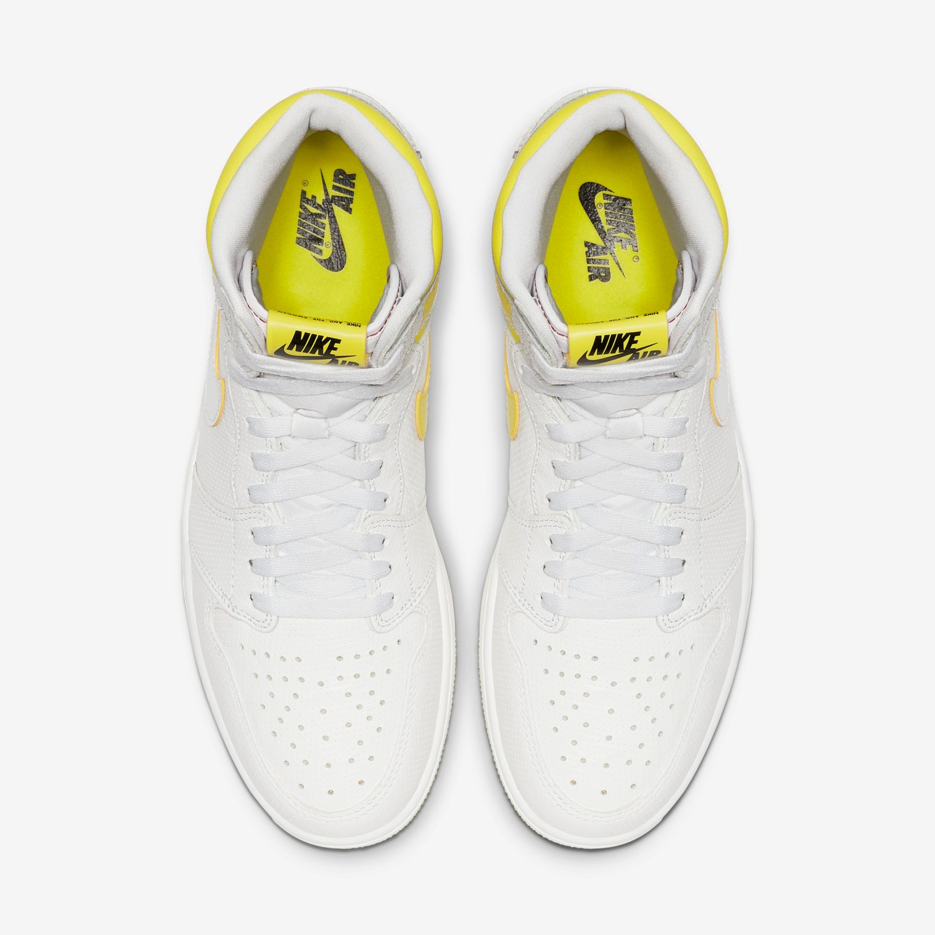 AIR JORDAN 1 RETRO HIGH OG - Foto 4