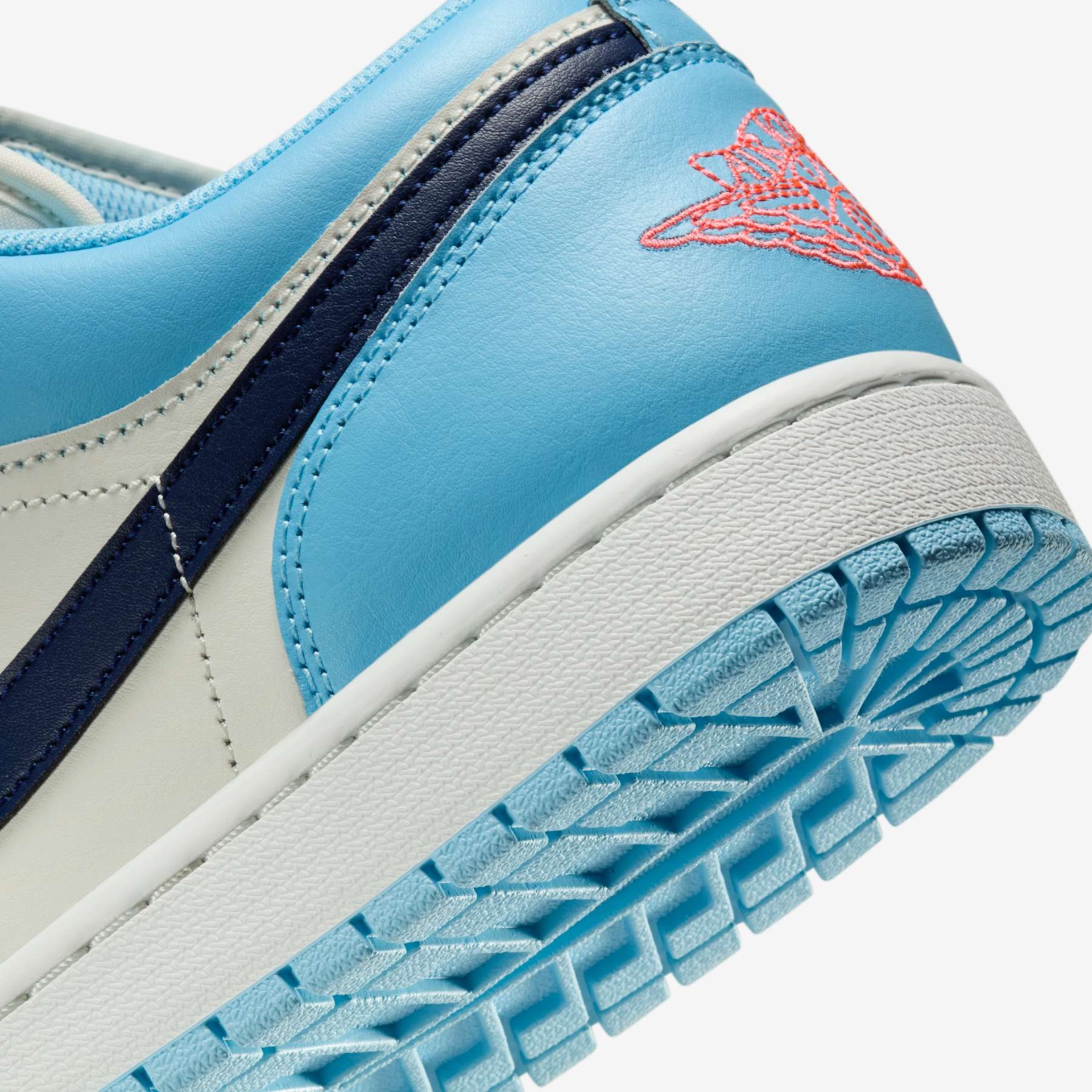 Tênis Air Jordan 1 Low Masculino - Foto 8