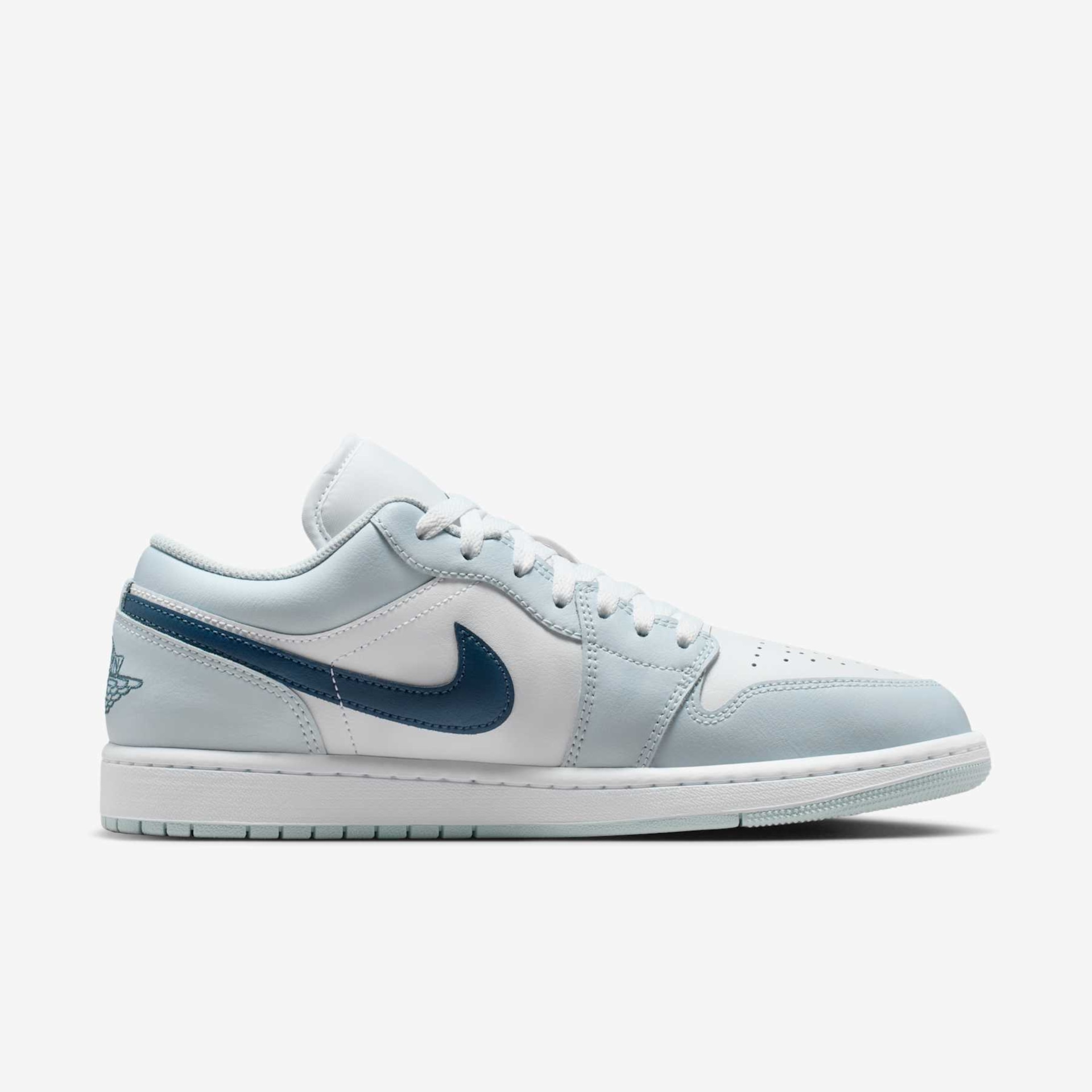 Tênis Air Jordan 1 Low Masculino - Foto 3