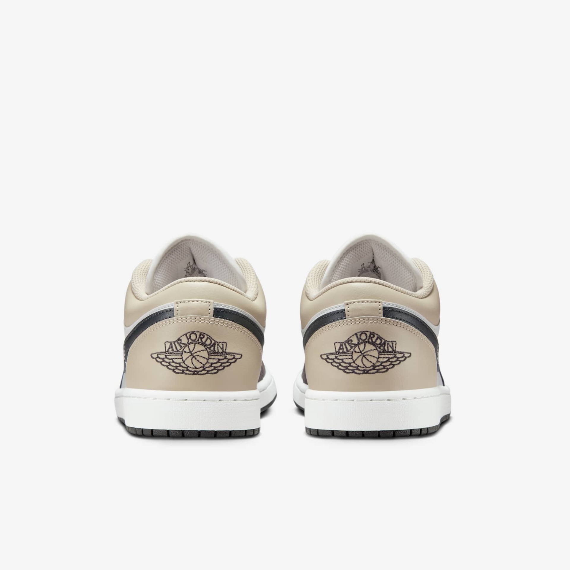 Tênis Air Jordan 1 Low Masculino - Foto 6