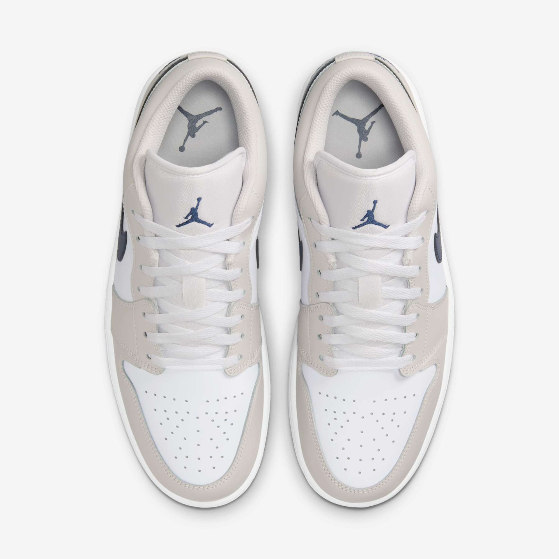 Tênis Air Jordan 1 Low Masculino - Foto 4