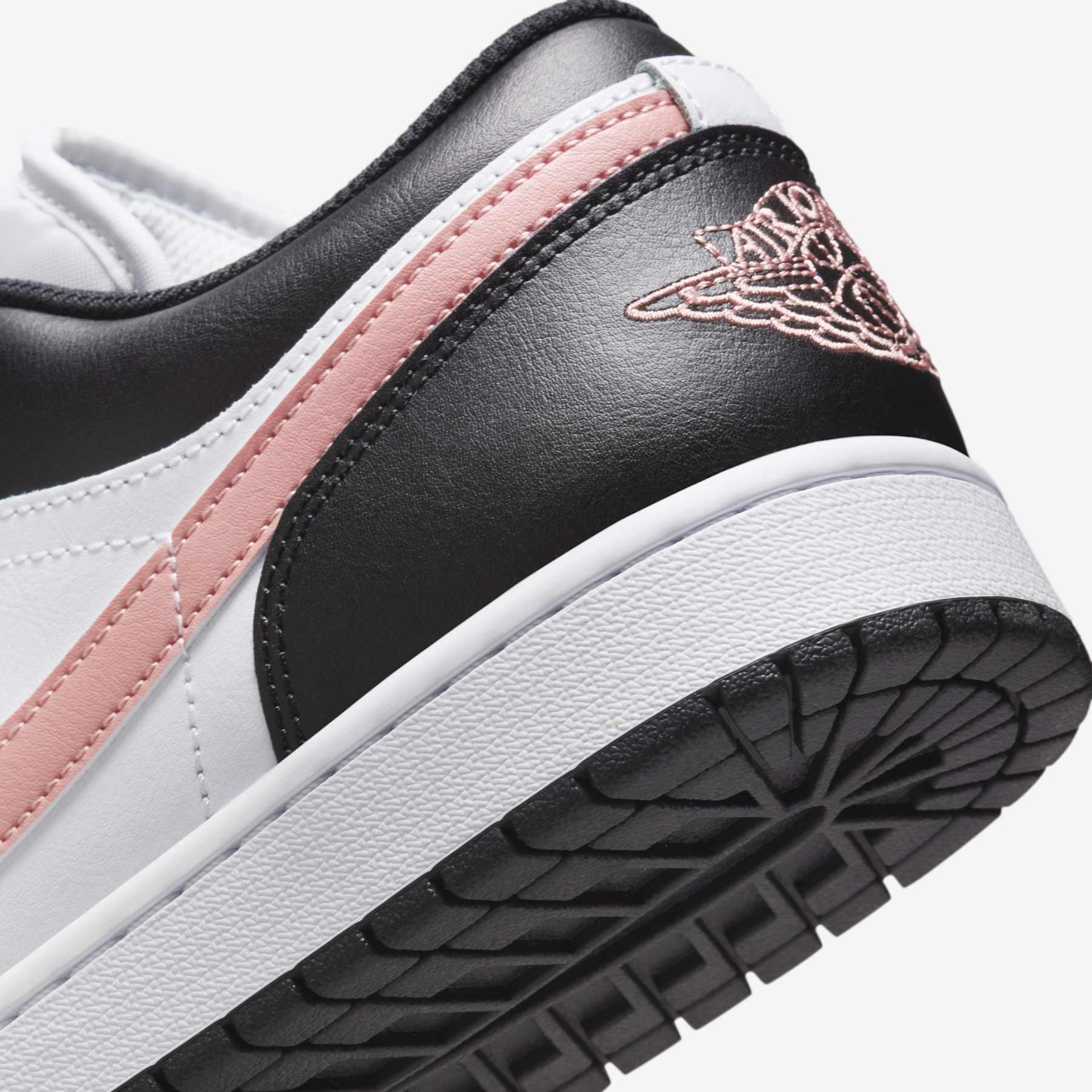 Tênis Air Jordan 1 Low Masculino - Foto 8