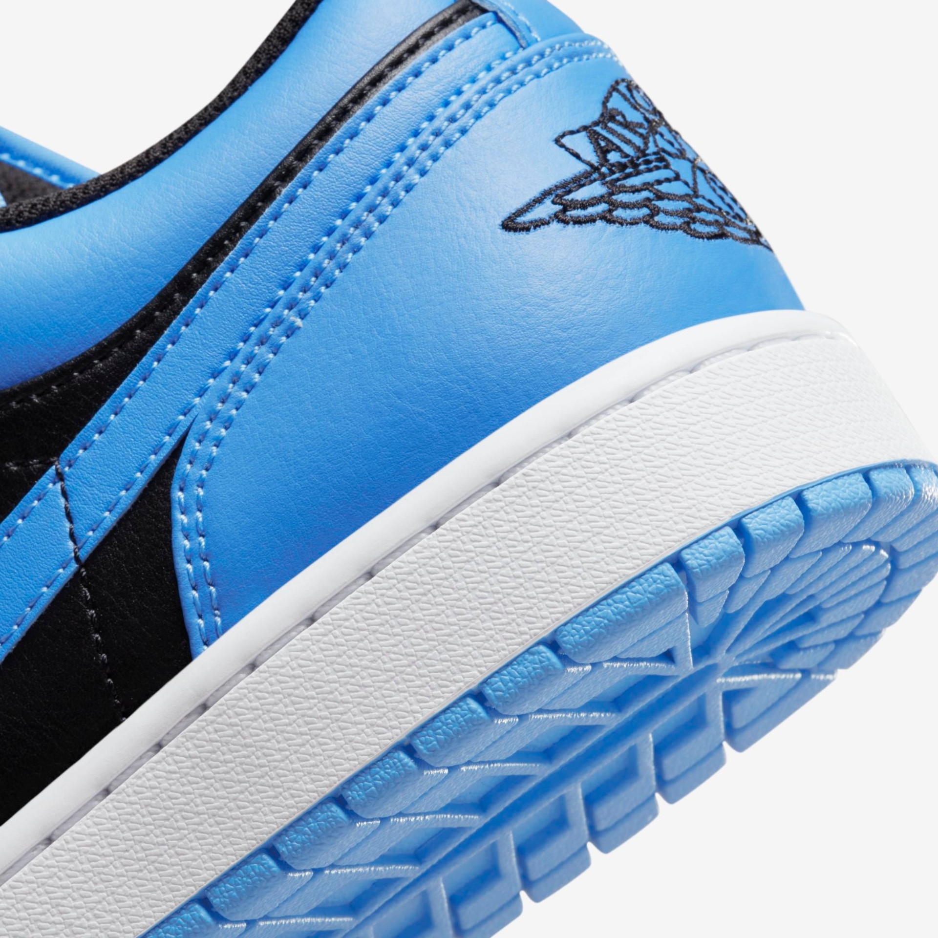 Tênis Air Jordan 1 Low Masculino - Foto 8