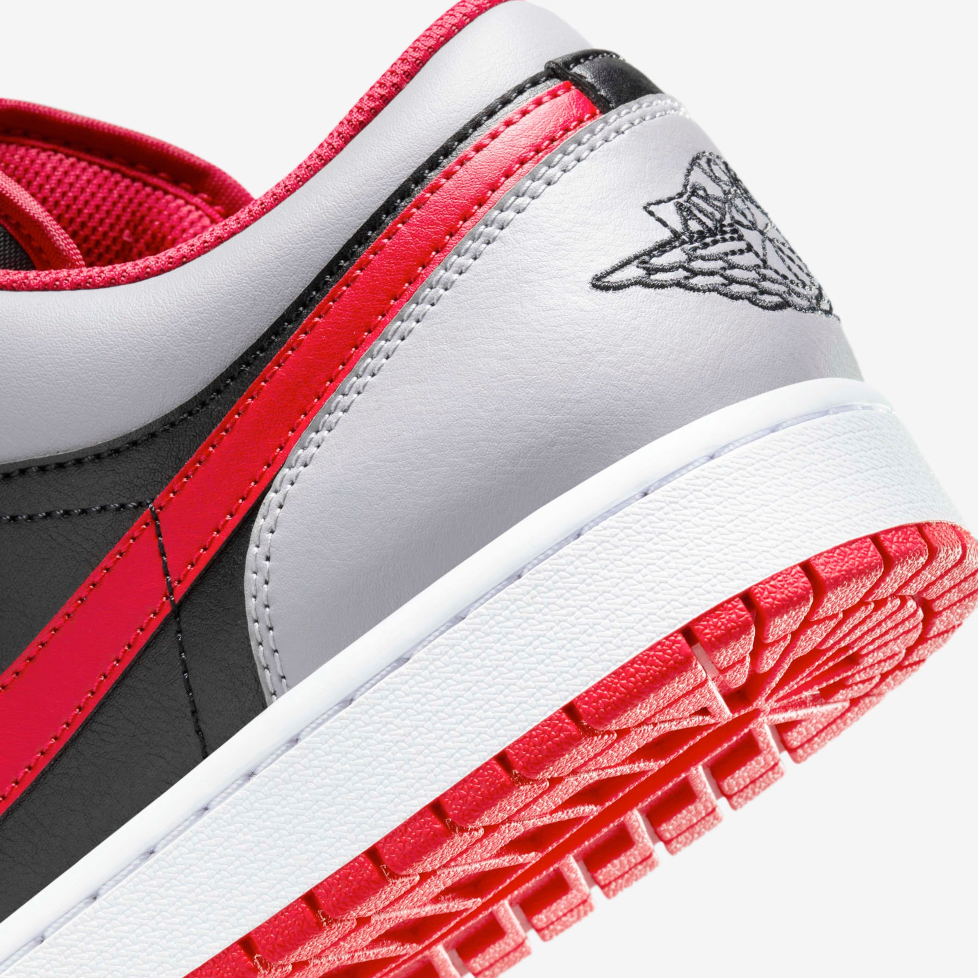 Tênis Air Jordan 1 Low Masculino - Foto 8