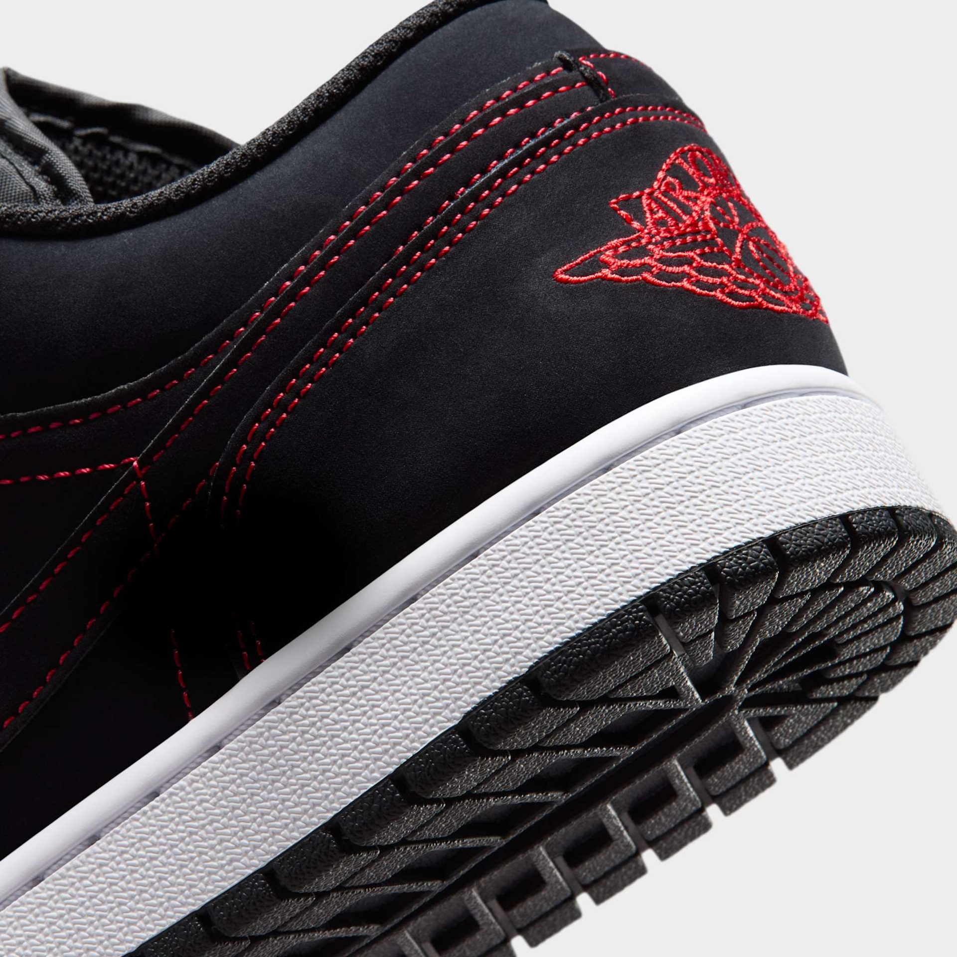 Tênis Air Jordan 1 Low Masculino - Foto 8
