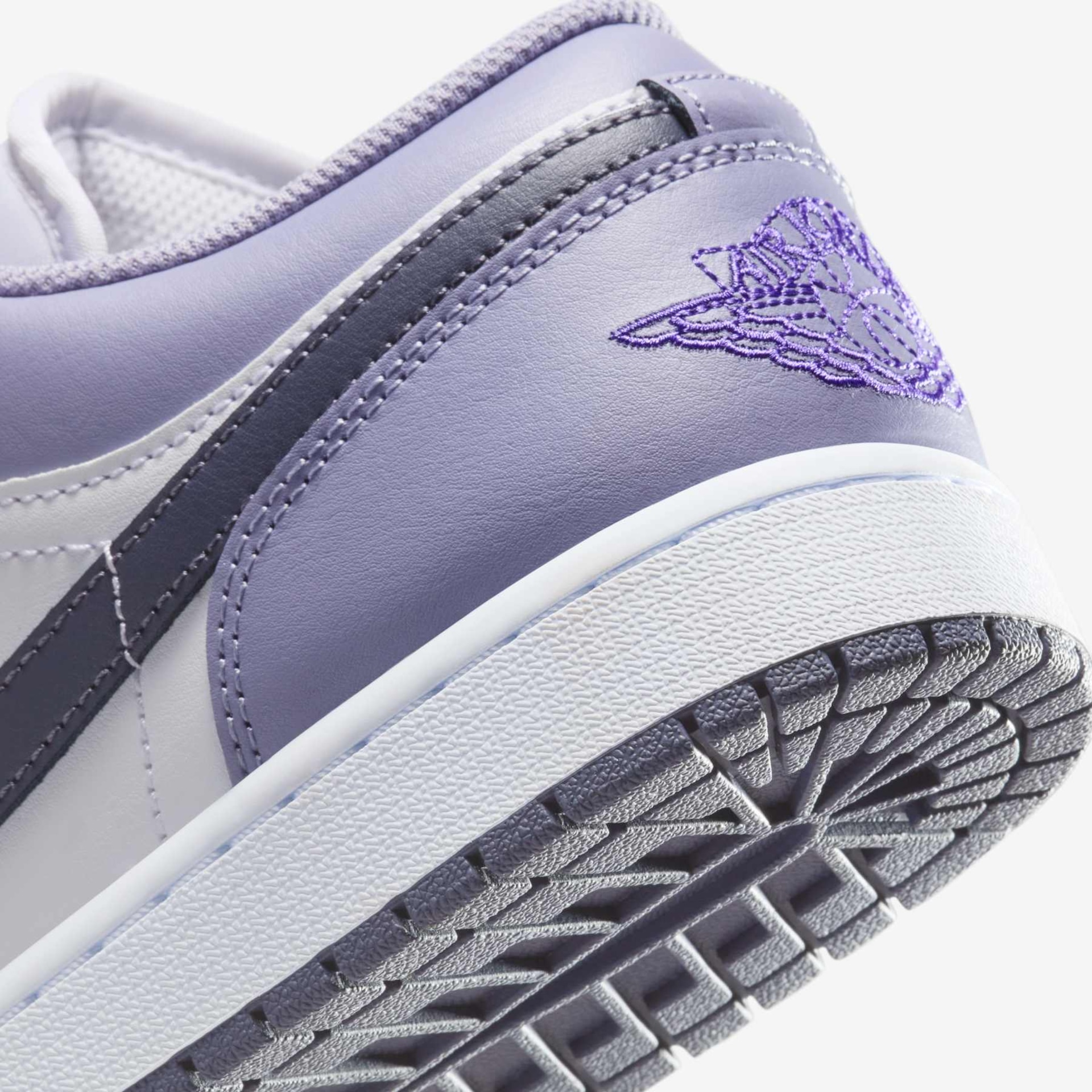 Tênis Air Jordan 1 Low Masculino - Foto 8