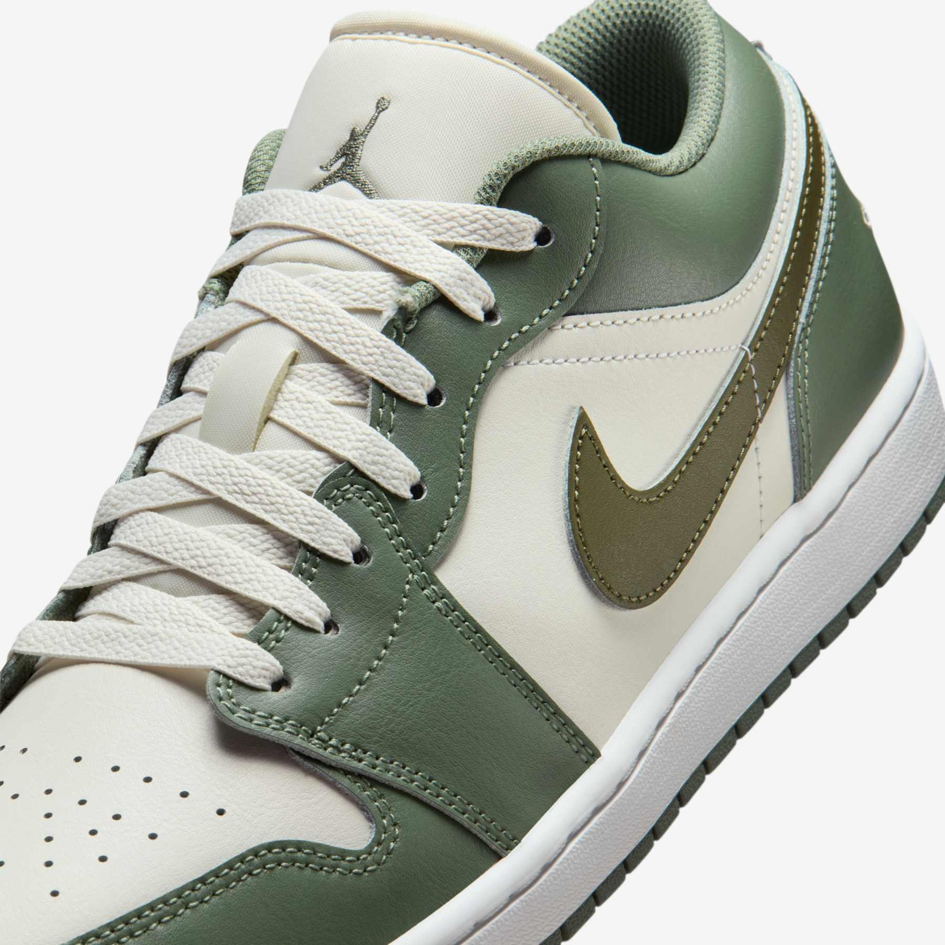 Tênis Air Jordan 1 Low Masculino - Foto 7
