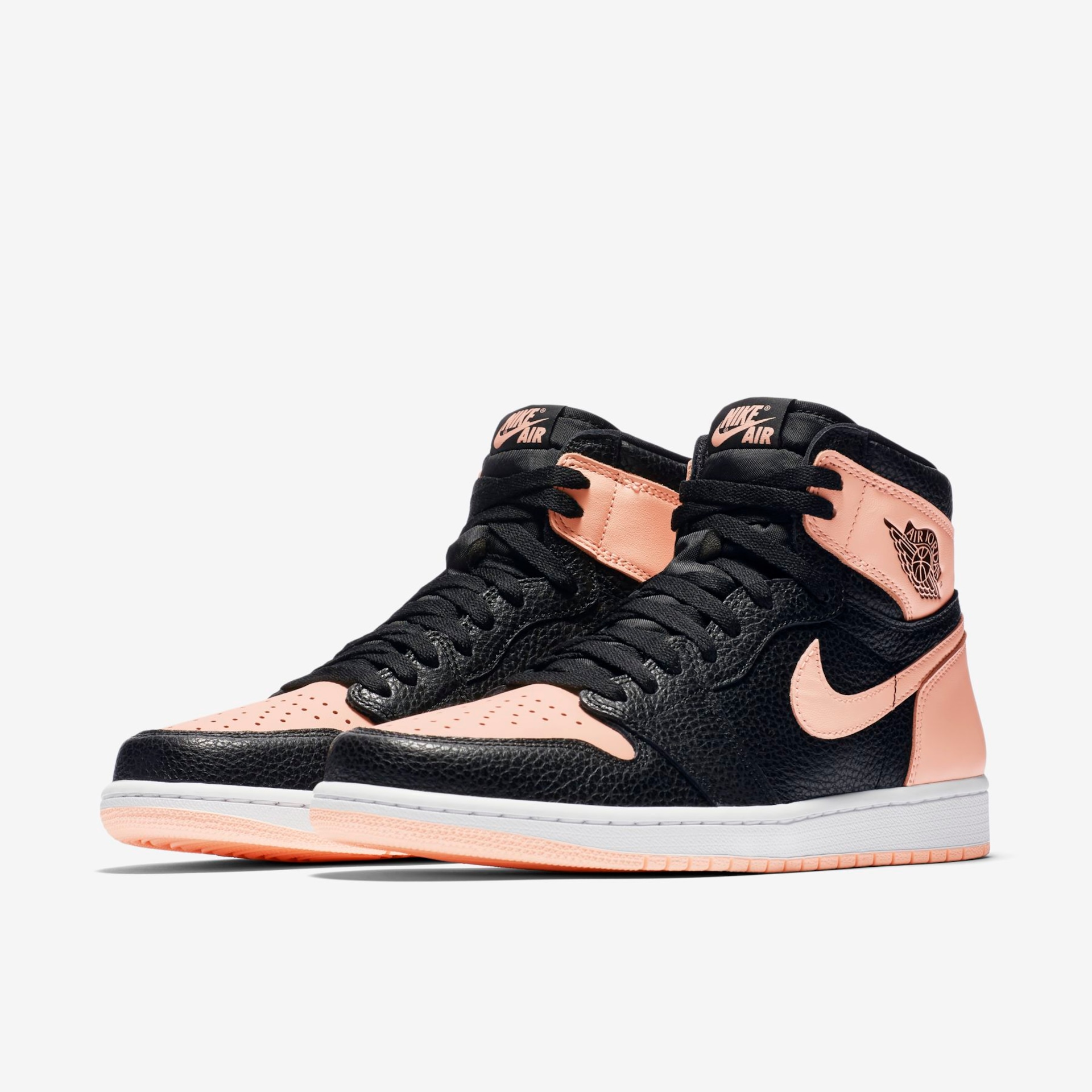 Tênis Air Jordan 1 Retro High OG - Foto 5