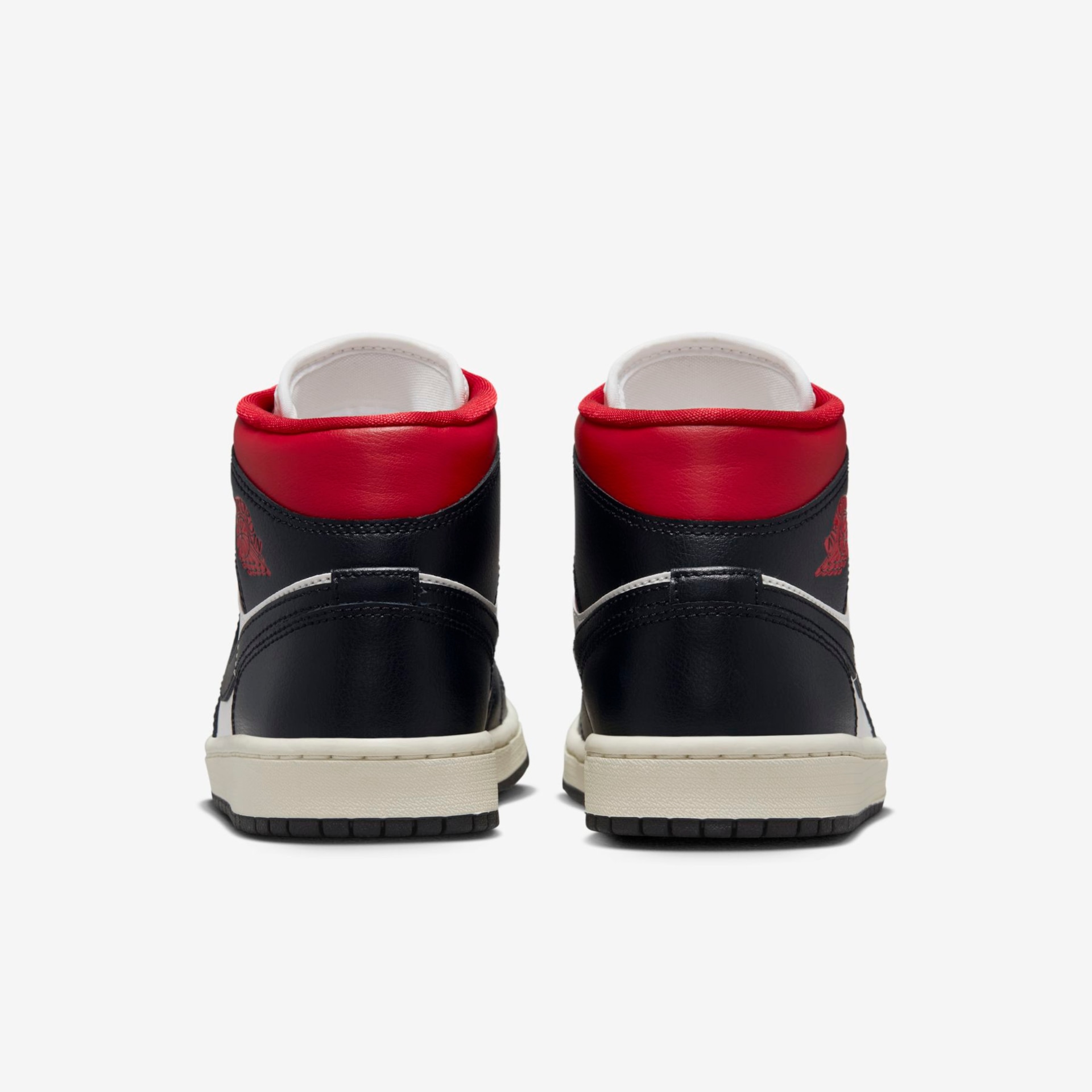 Tênis Air Jordan 1 Mid Feminino - Foto 6