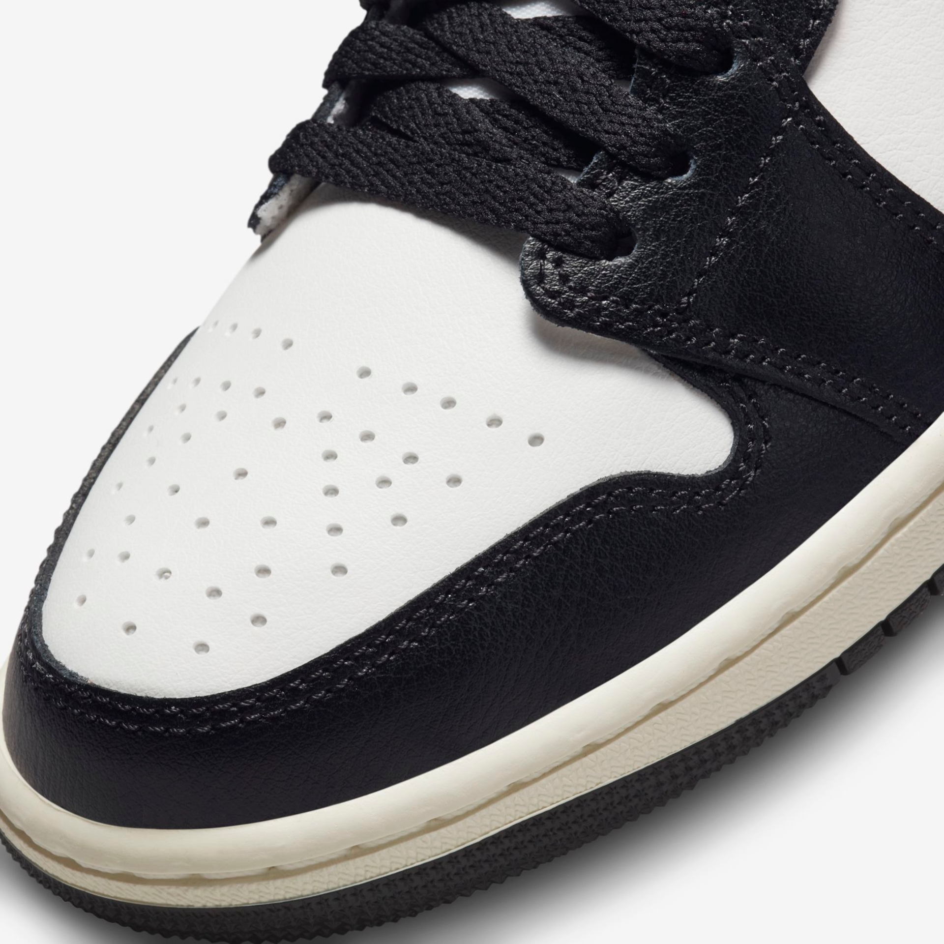 Tênis Air Jordan 1 Mid Feminino - Foto 7