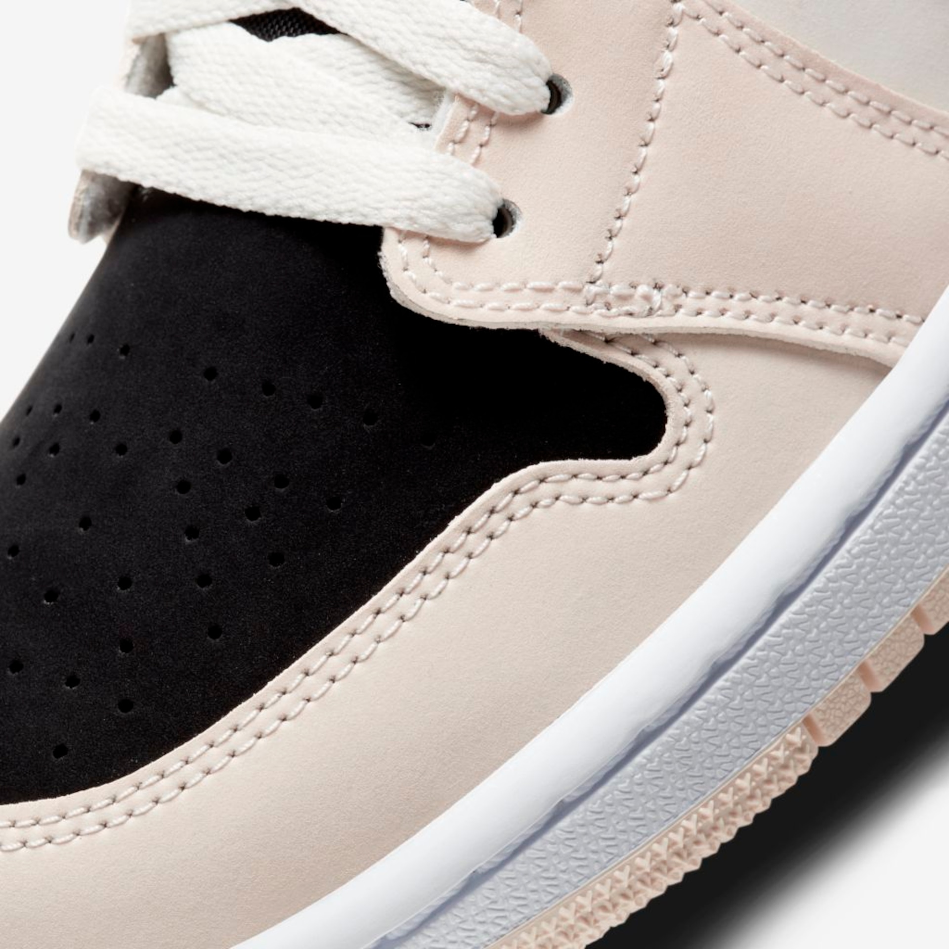 Air Jordan 1 Mid Feminino - Foto 7