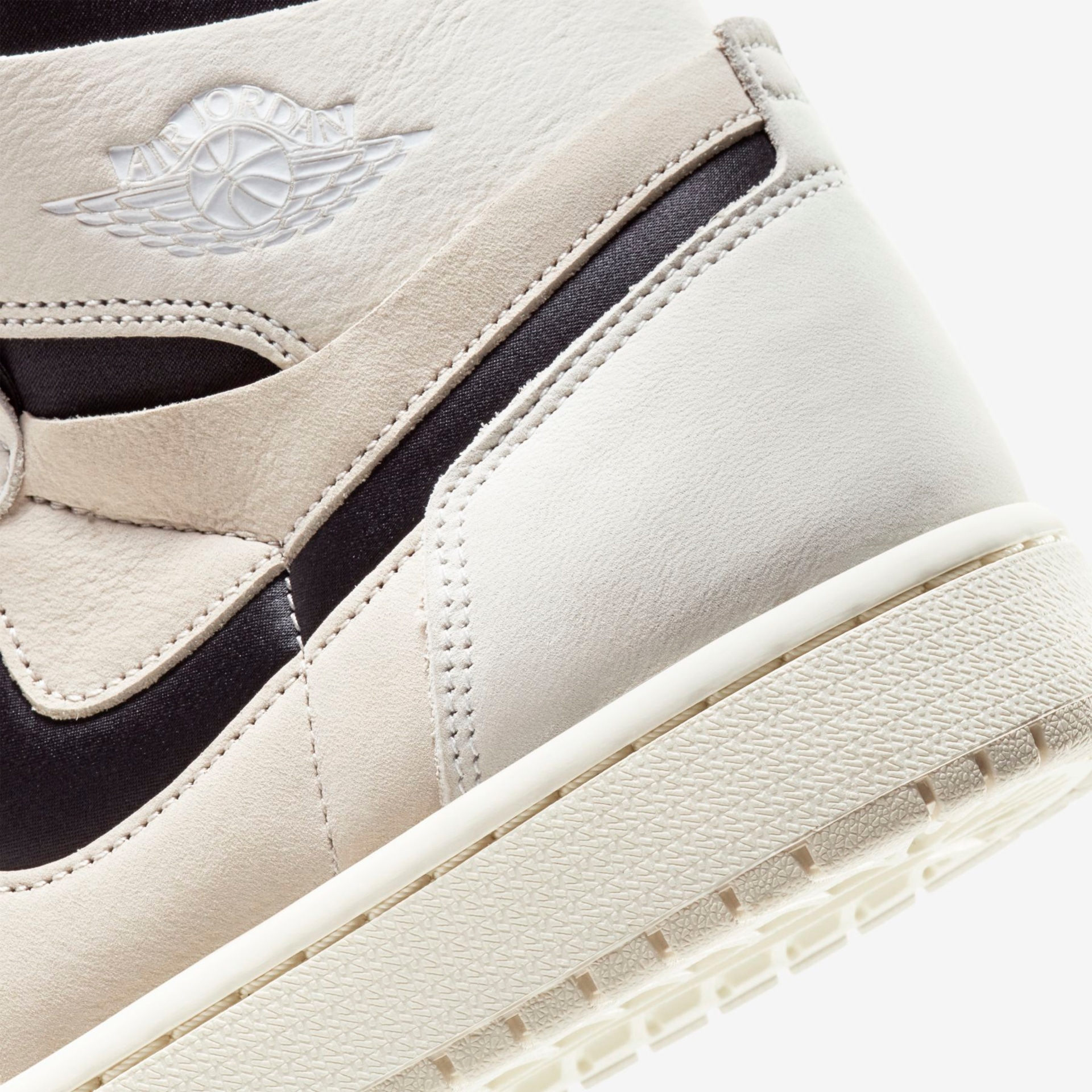 Tênis Air Jordan 1 Zoom Air Comfort Feminino - Foto 8