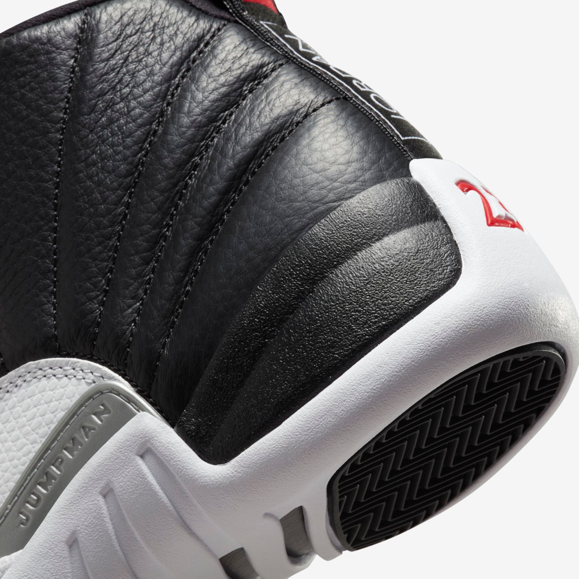 Air Jordan 12 Retro RESTOCK - Foto 8