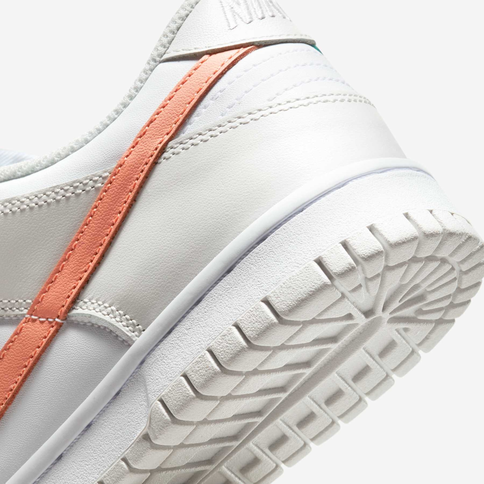 Tênis Nike Dunk Low Infantil - Foto 8