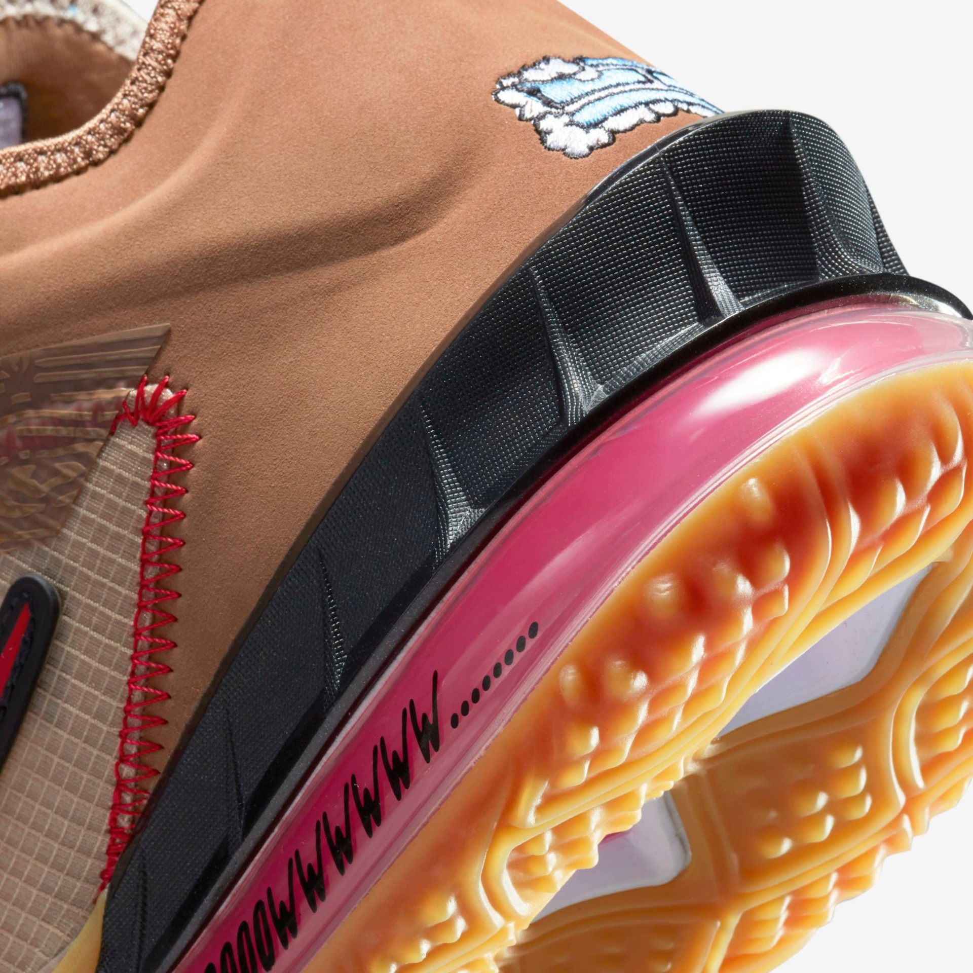 LeBron 18 Low - Foto 8