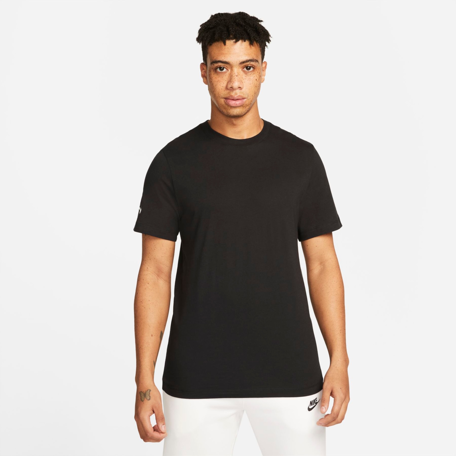 Camiseta Nike Manga Curta Nikecourt Dri-Fit Victory Top - Masculina em  Promoção