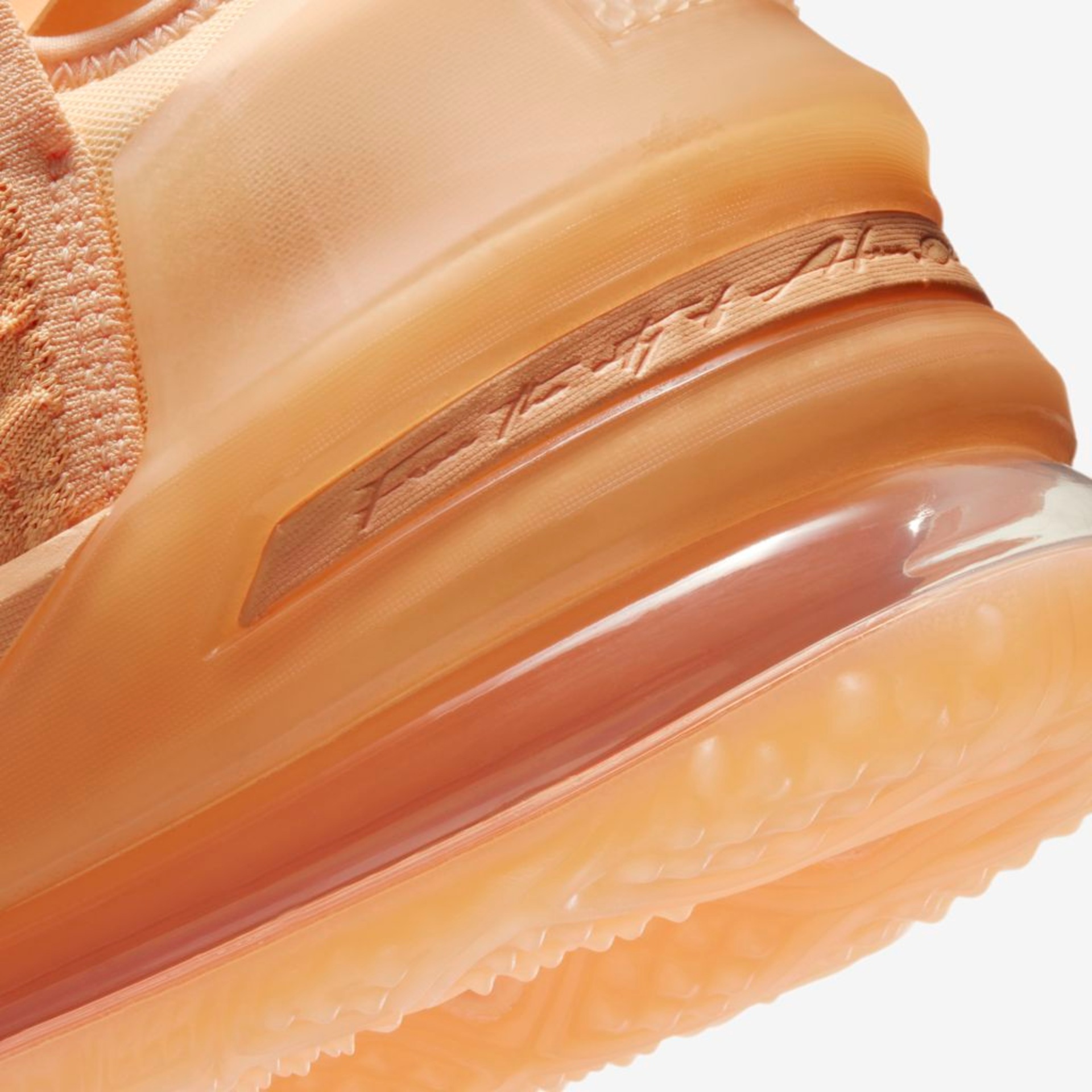 Tênis Nike LEBRON XVIII Unissex - Foto 8