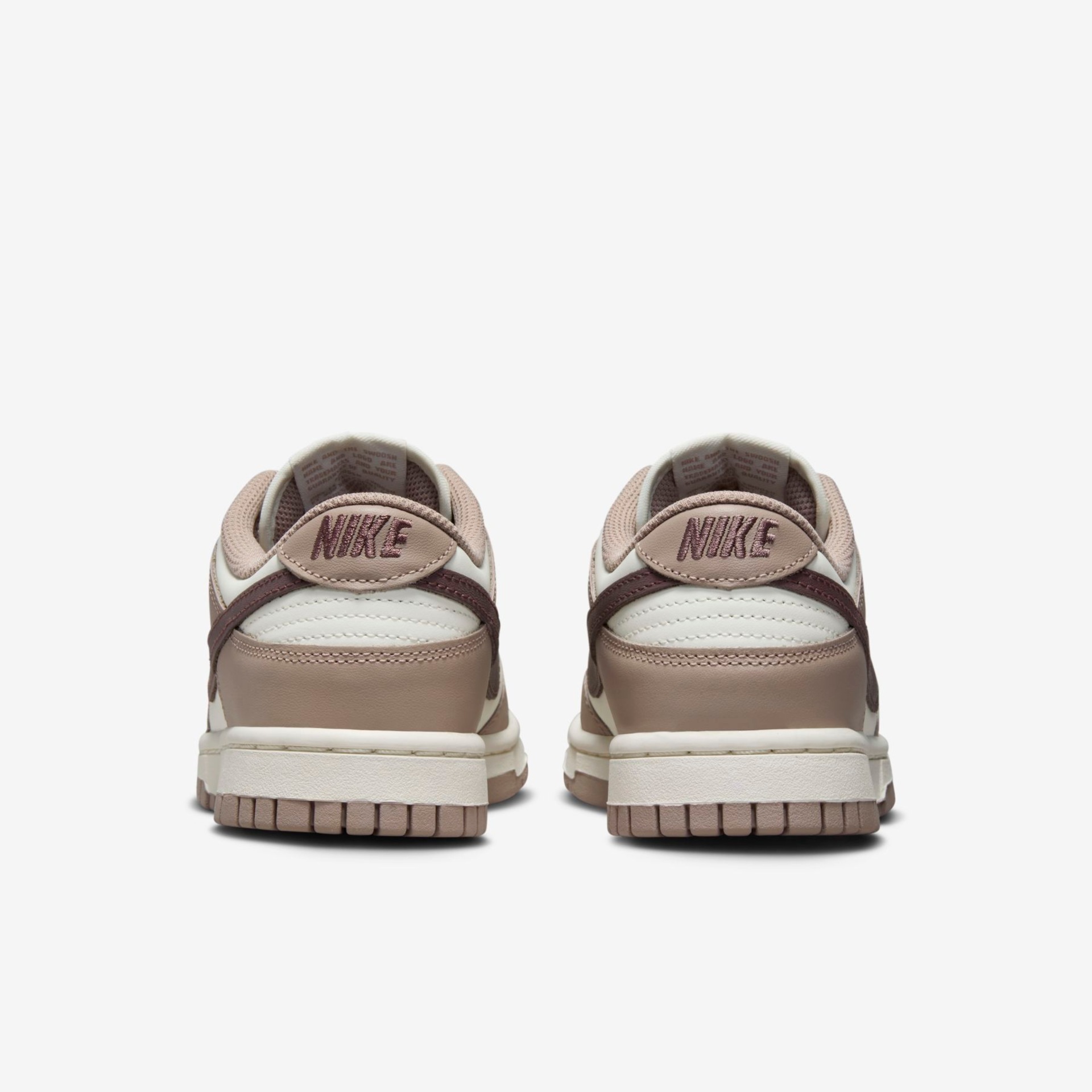 Tênis Nike Dunk Low Feminino - Foto 6