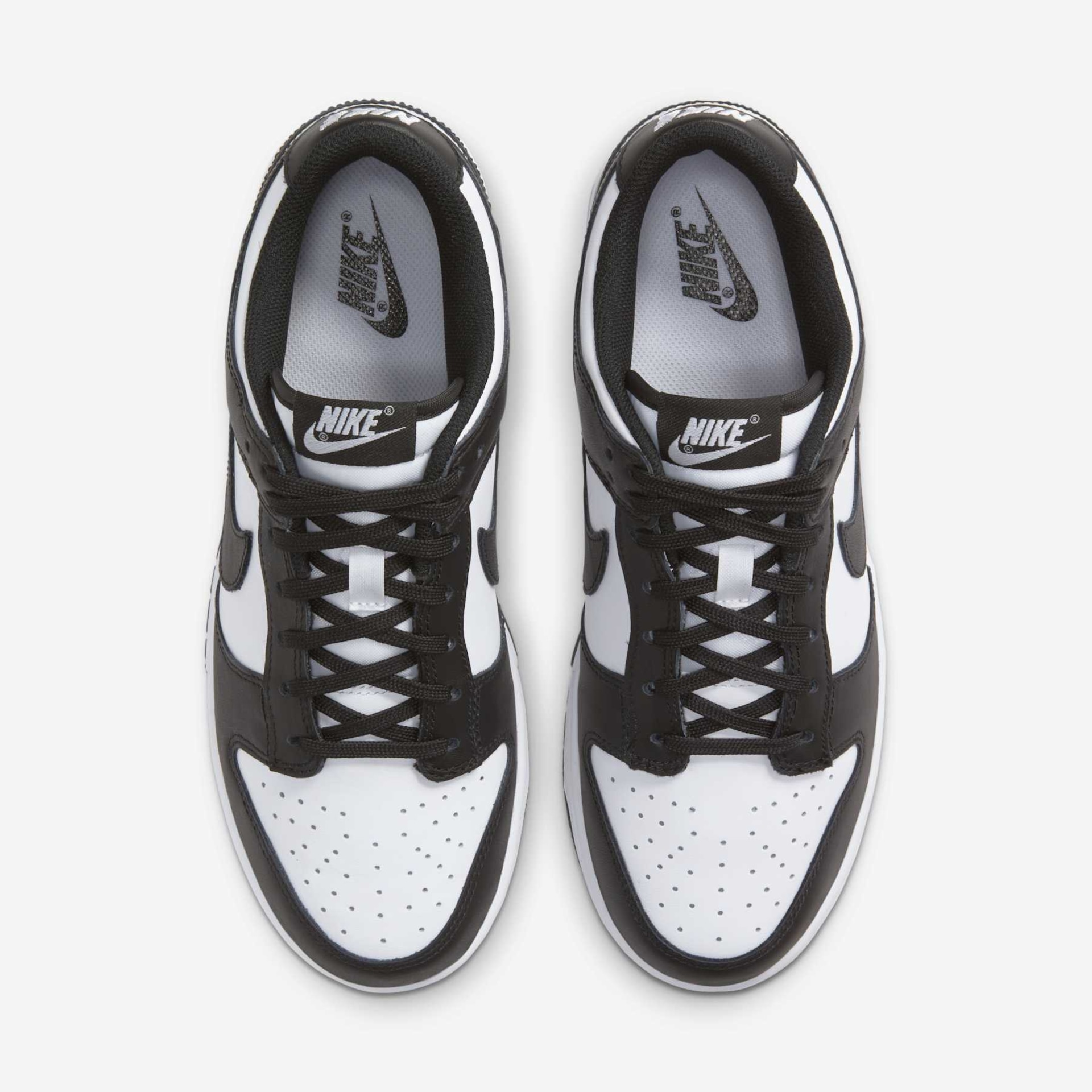 Tênis Nike Dunk Low Panda Feminino - Foto 15