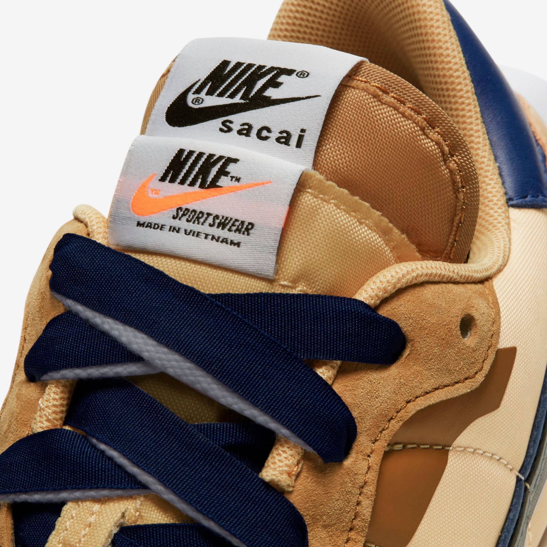 Nike x sacai VaporWaffle - Foto 9