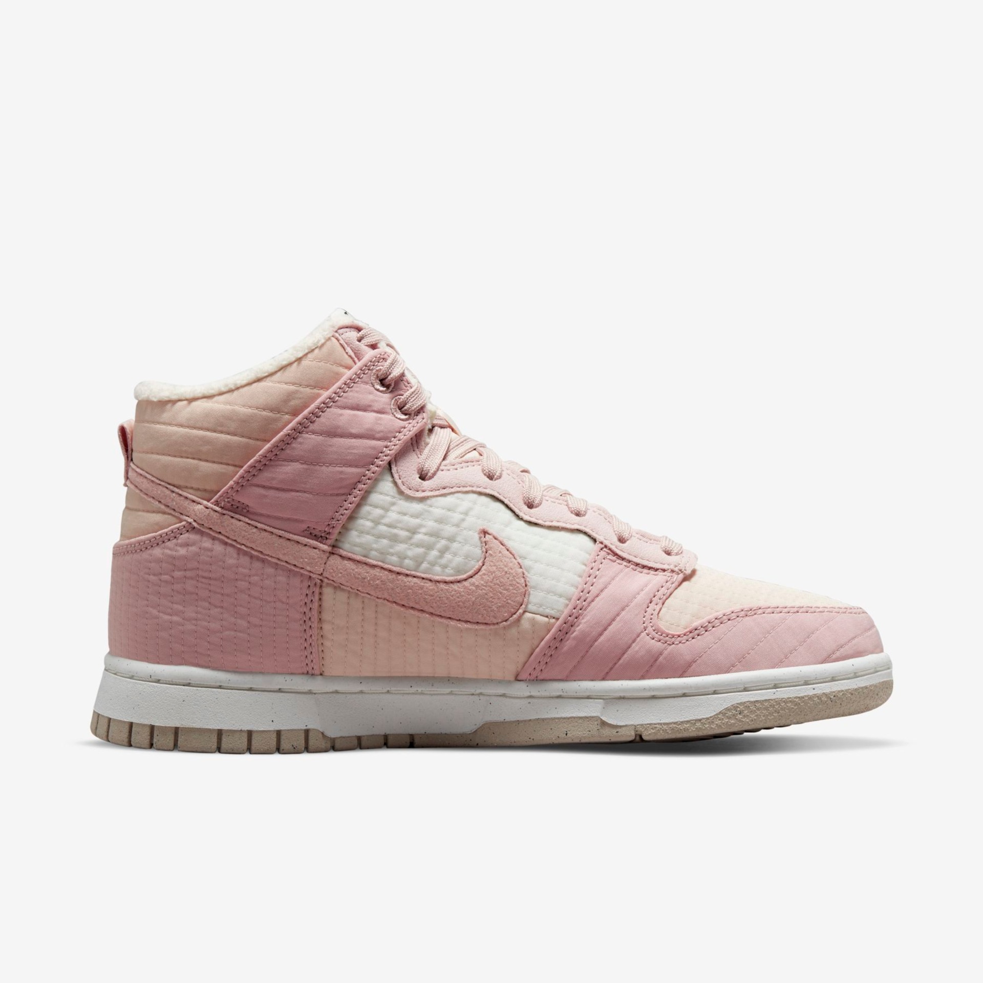 Tênis Nike Dunk High LX Feminino - Foto 3