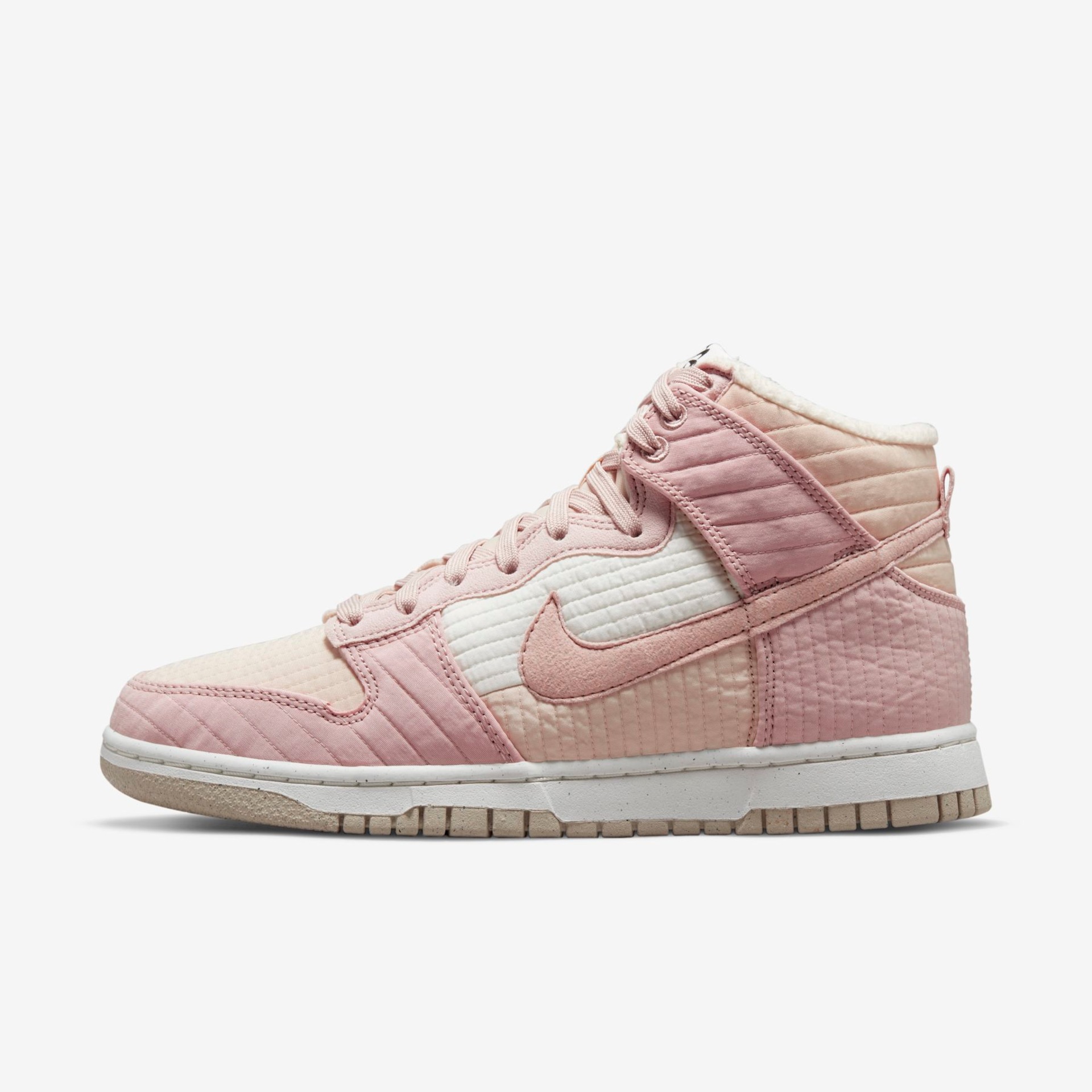 Tênis Nike Dunk High LX Feminino - Foto 1
