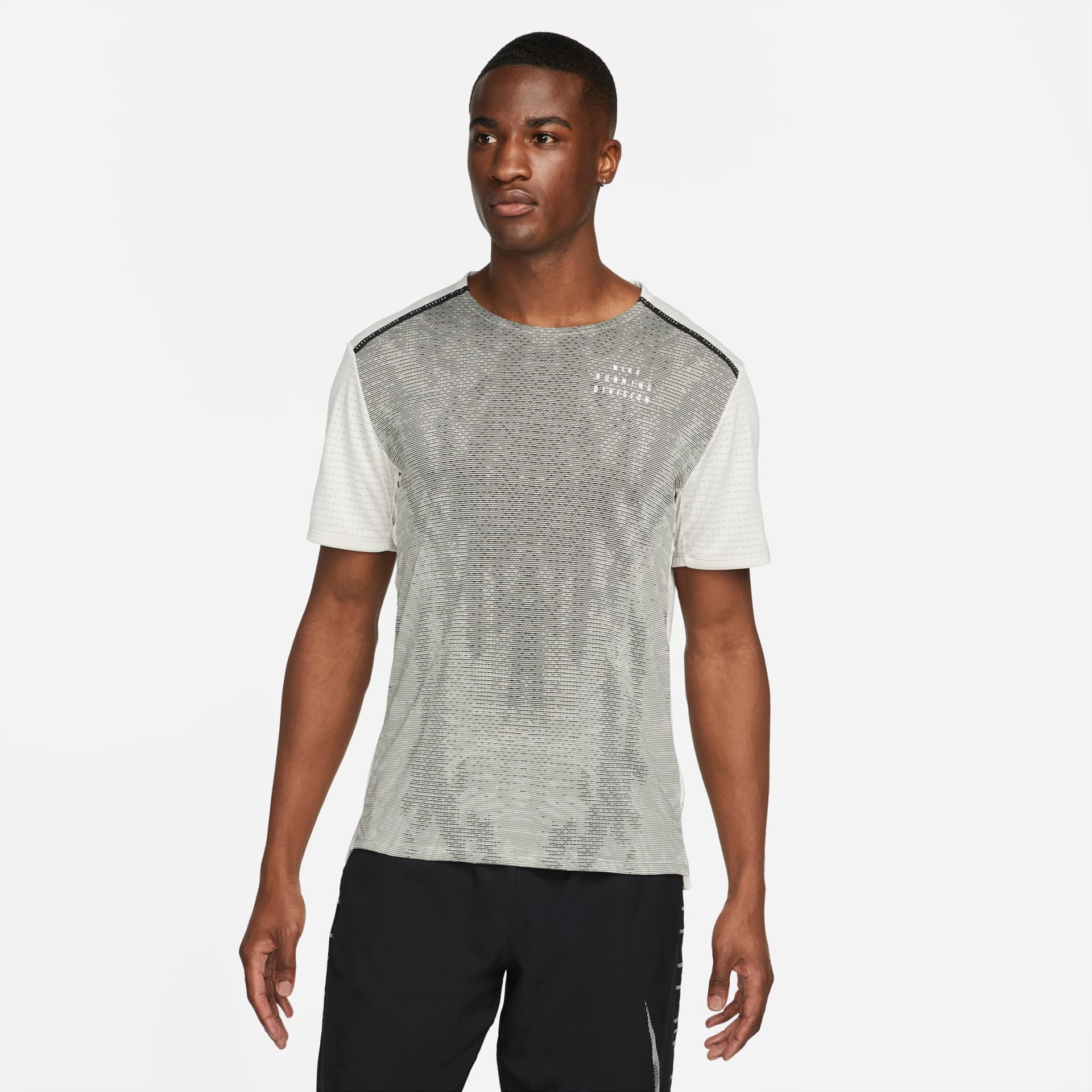 Camiseta Nike Dri-FIT Run Division Rise 365 Masculina - Foto 1