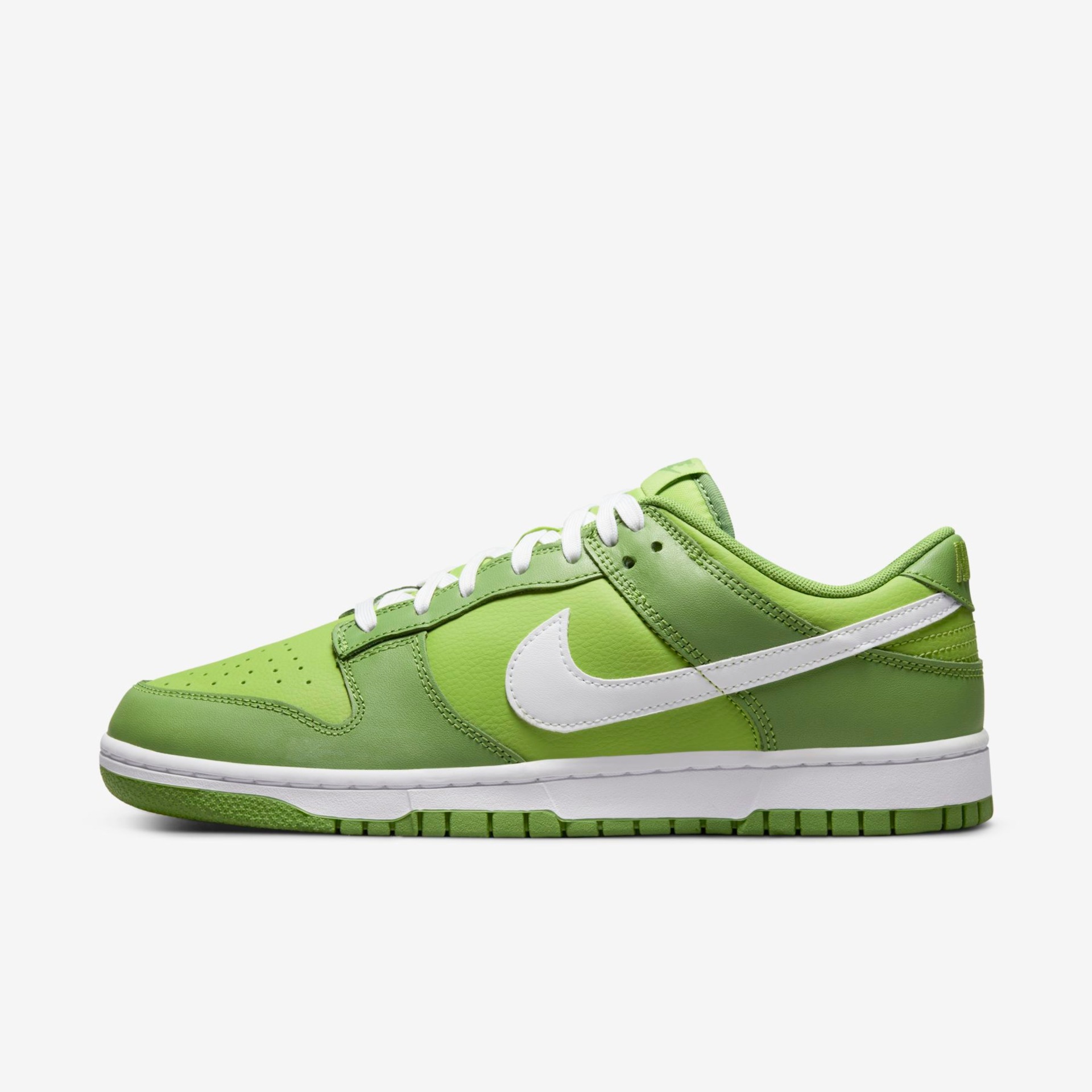 Tênis Nike Dunk Low Retro Masculino - Foto 1