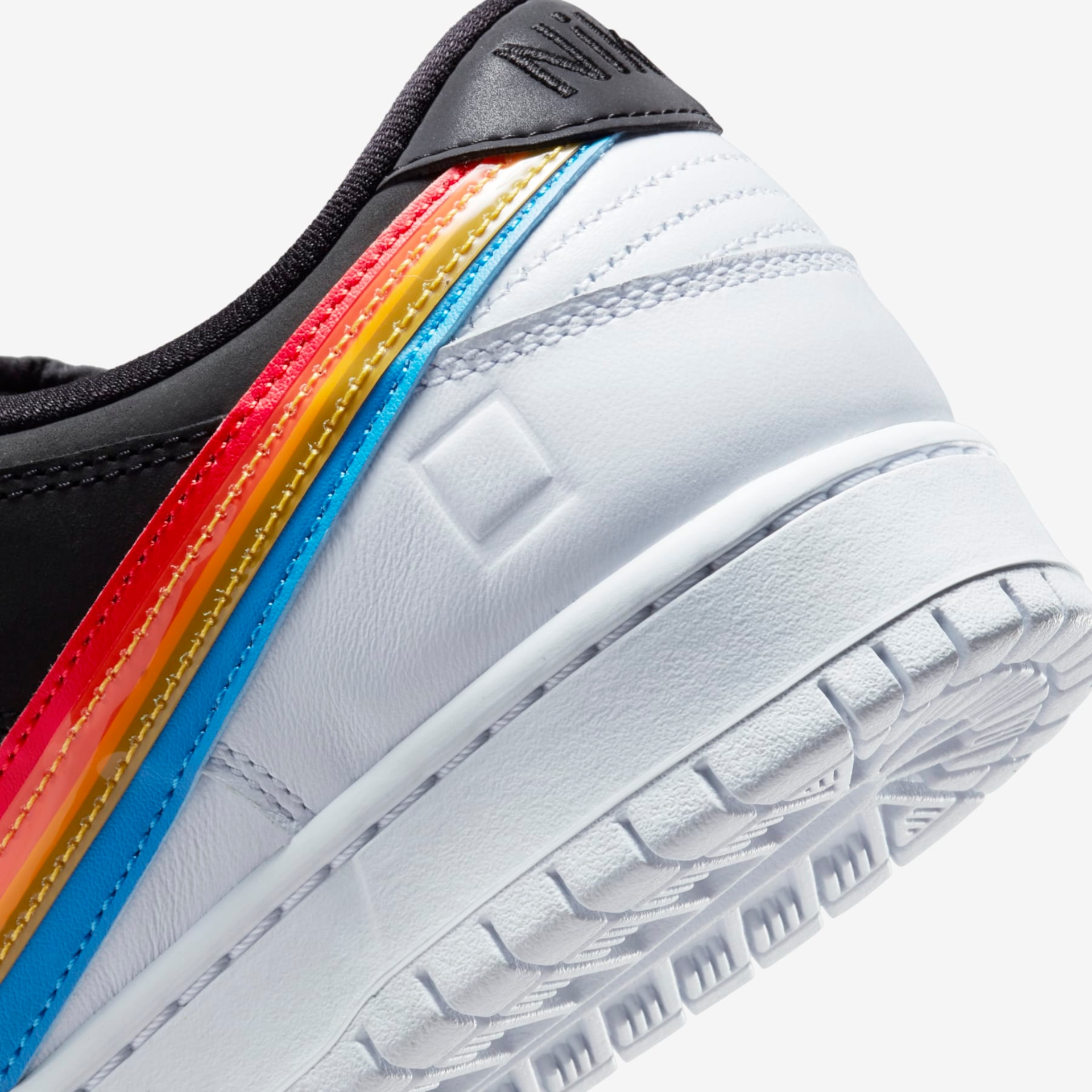 SB Dunk Low RESTOCK - Foto 8