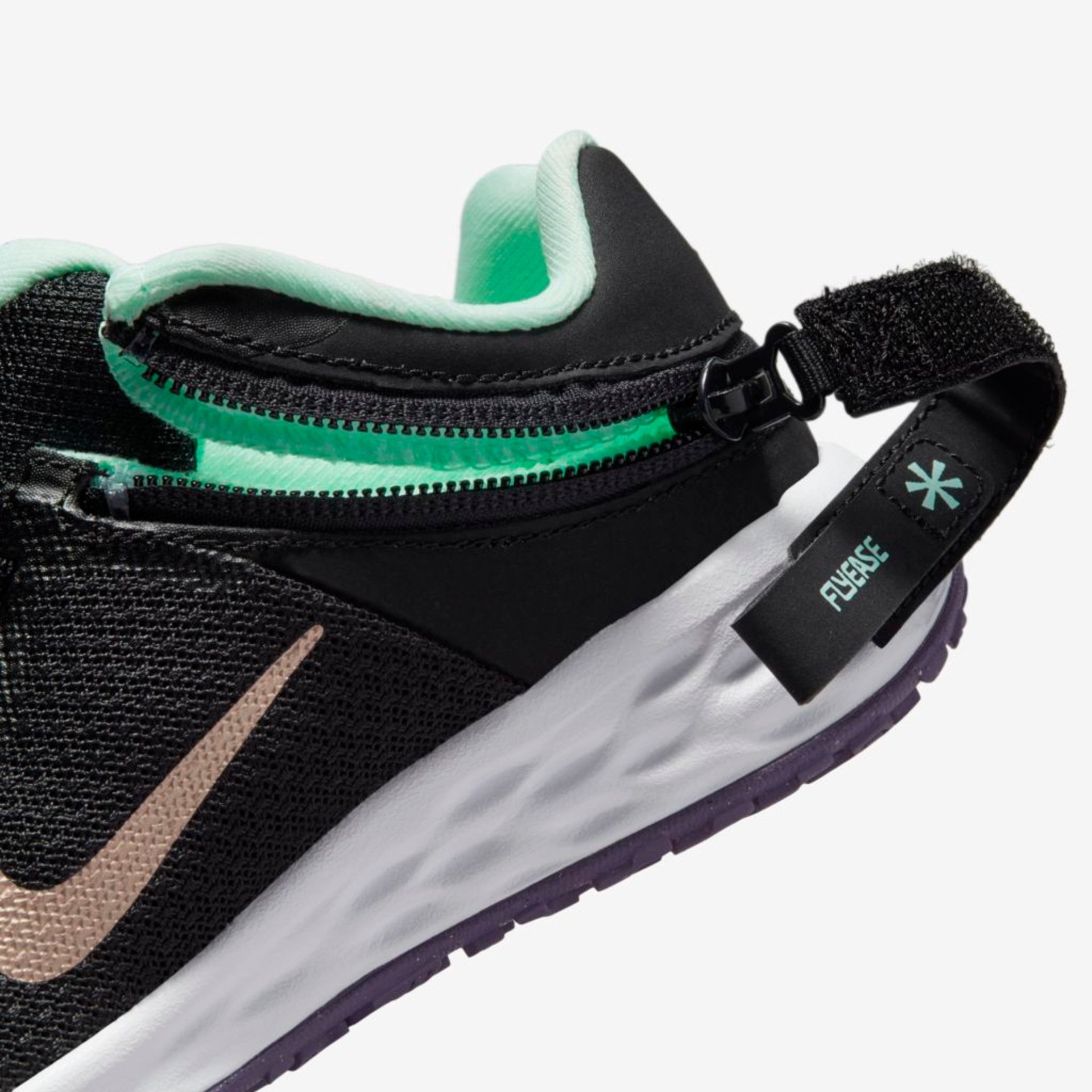 Tênis Nike Revolution 6 FlyEase Infantil - Foto 9