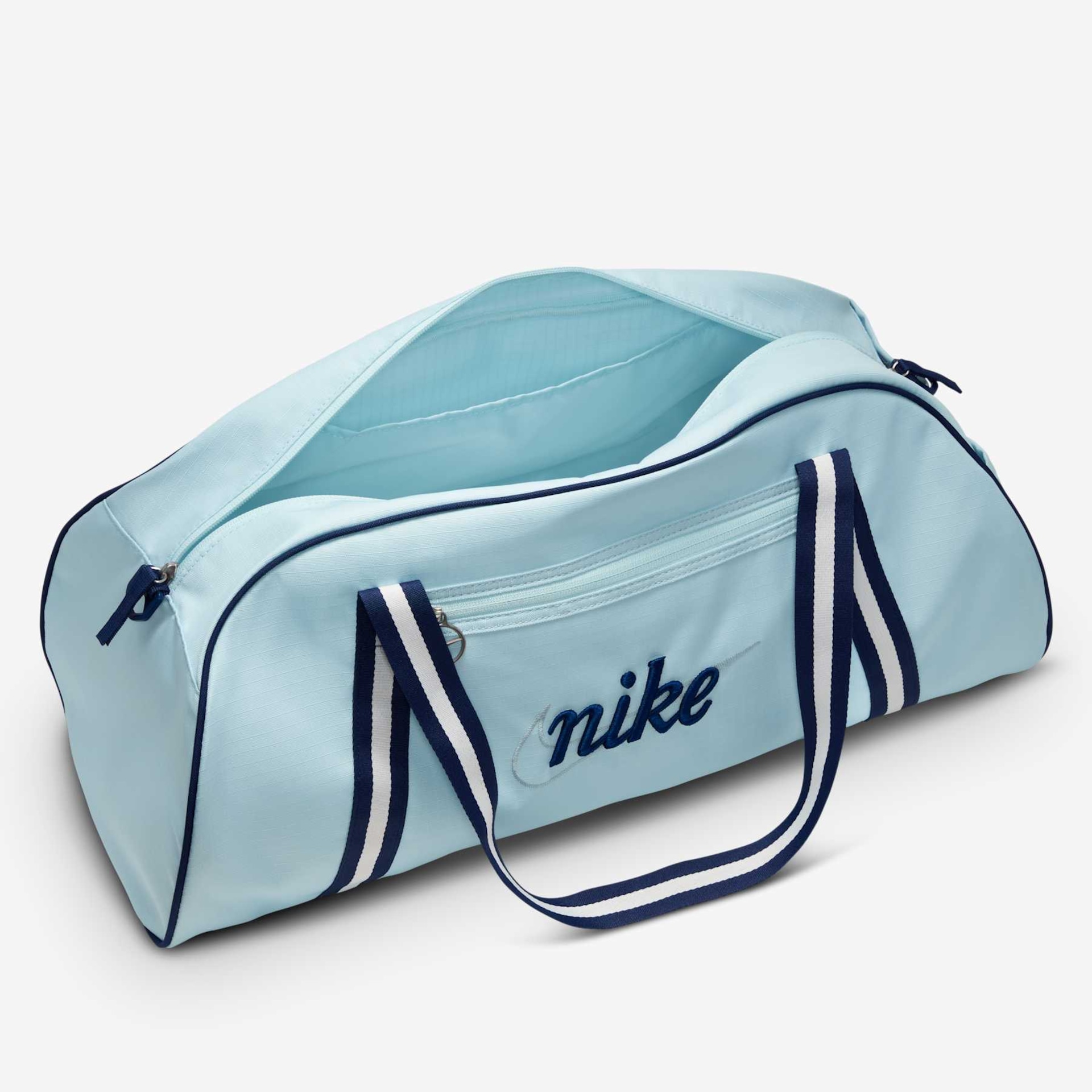Bolsa Nike Gym Club Feminina - Foto 4