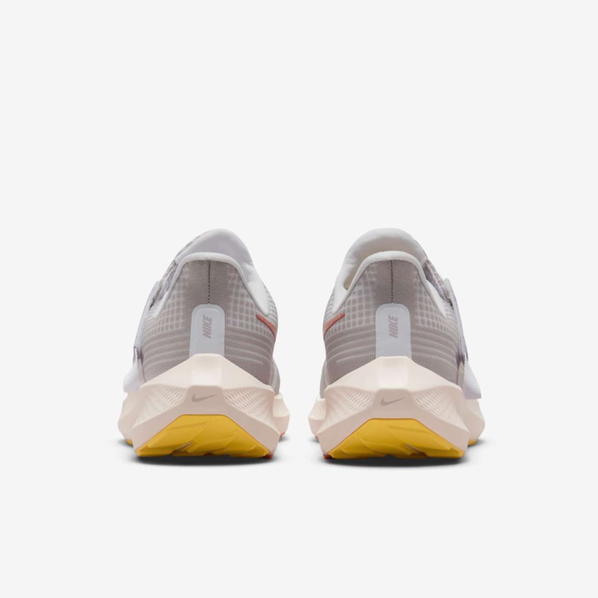 Tênis Nike Pegasus FlyEase Feminino - Foto 6