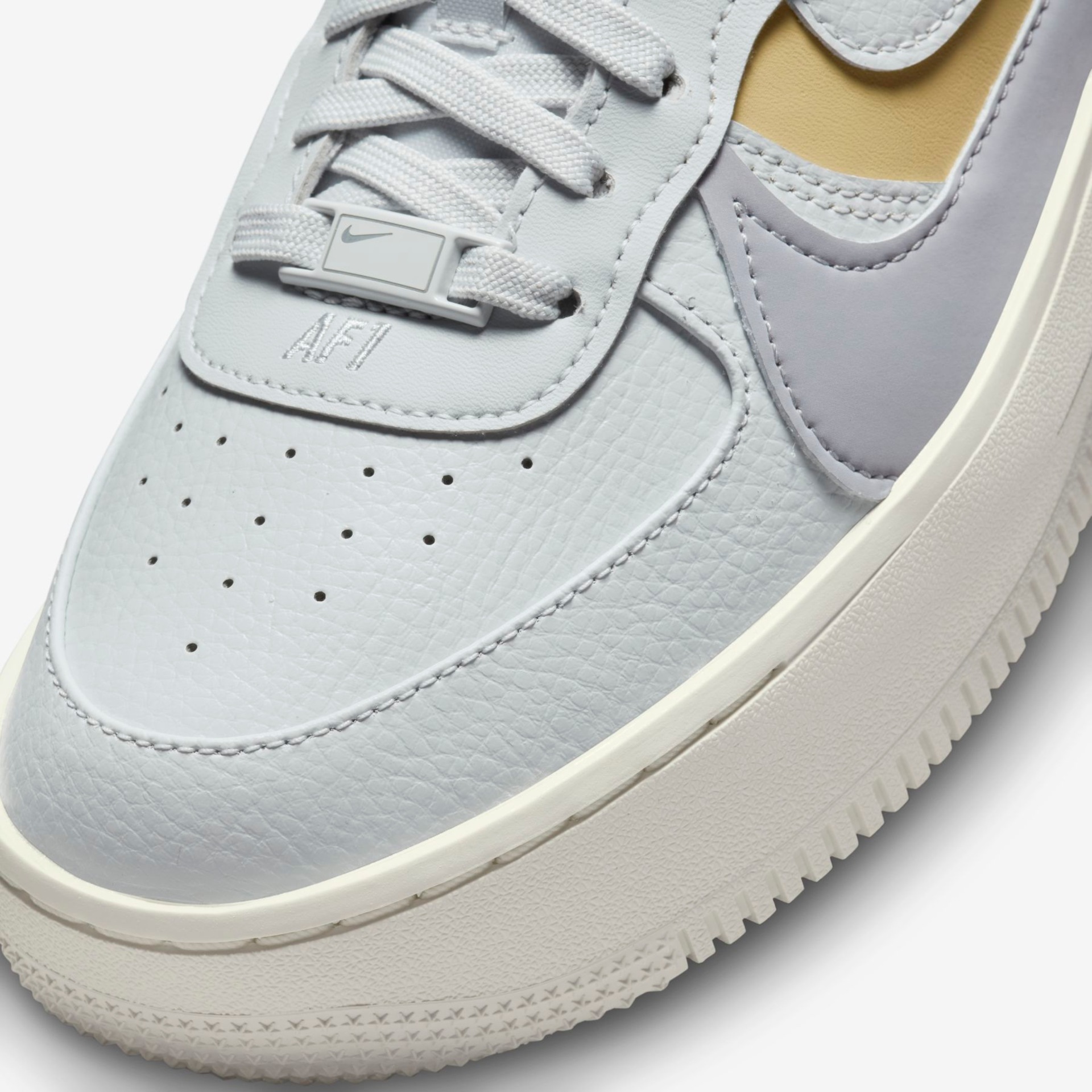 Tênis Nike Air Force 1 PLT.AF.ORM Feminino - Foto 7