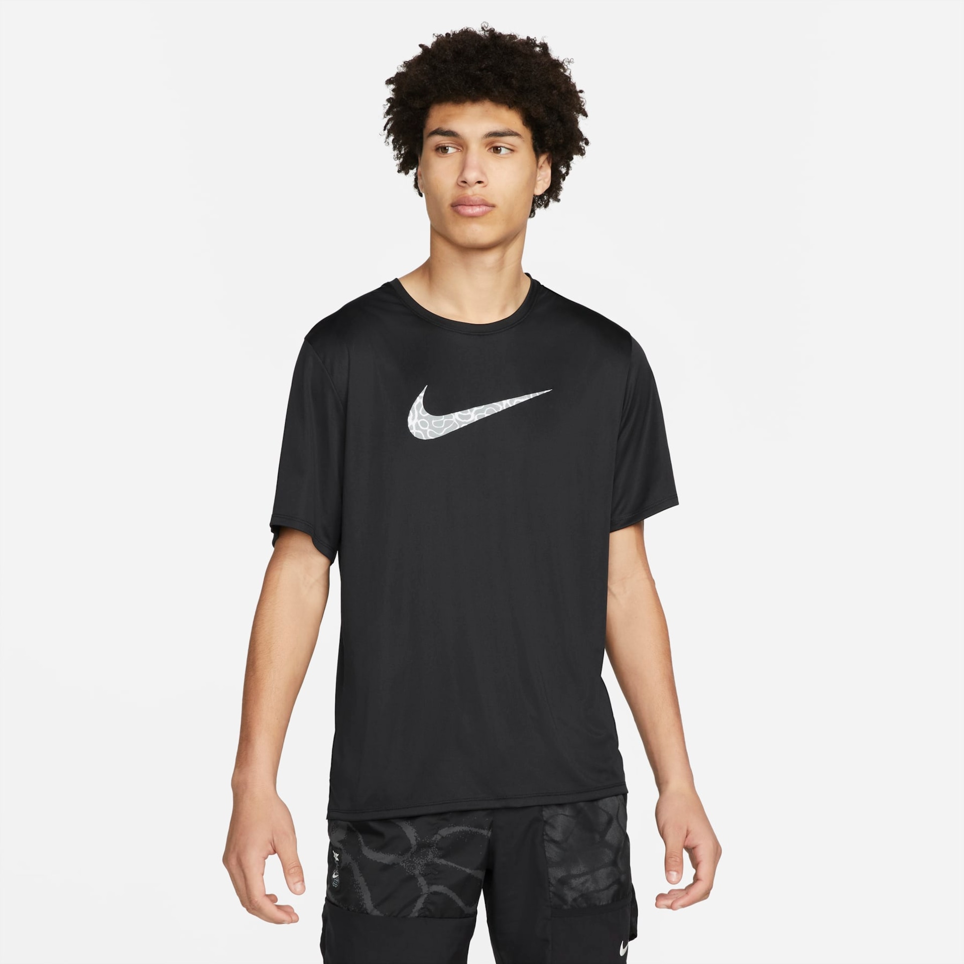 Camiseta Nike Dri-FIT Miler Masculina - Nike