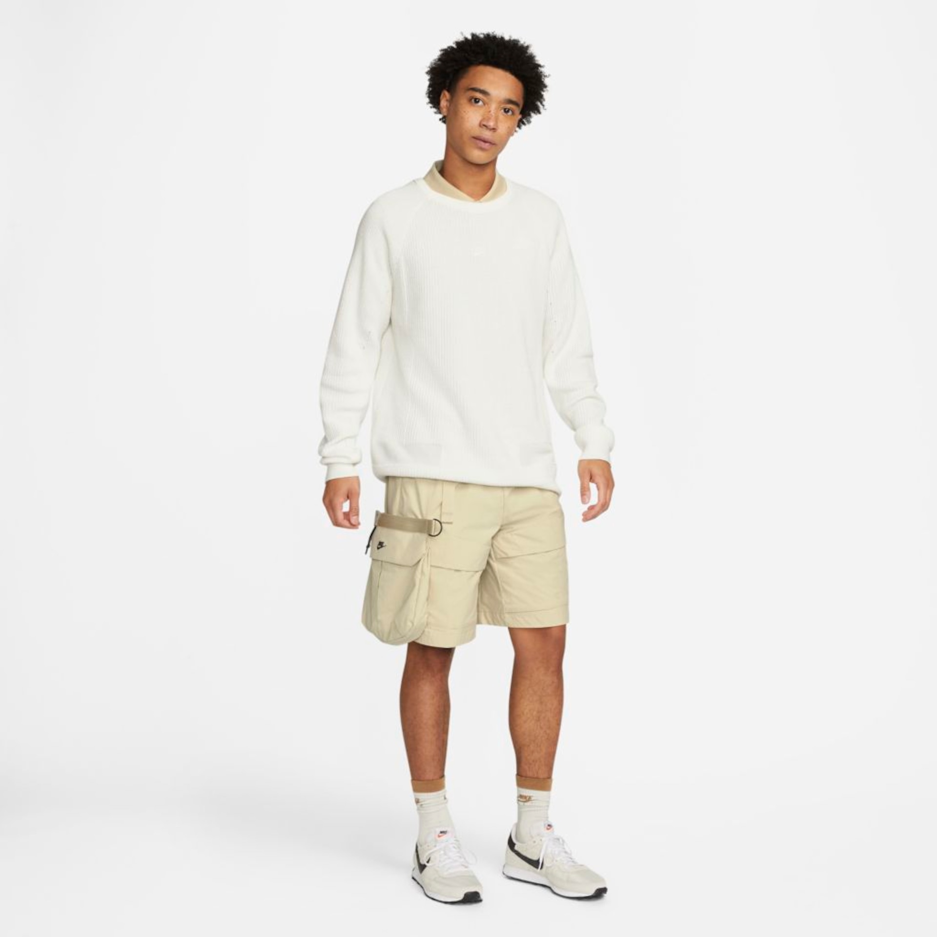 Shorts Nike Sportswear Tech Pack Masculino - Foto 9