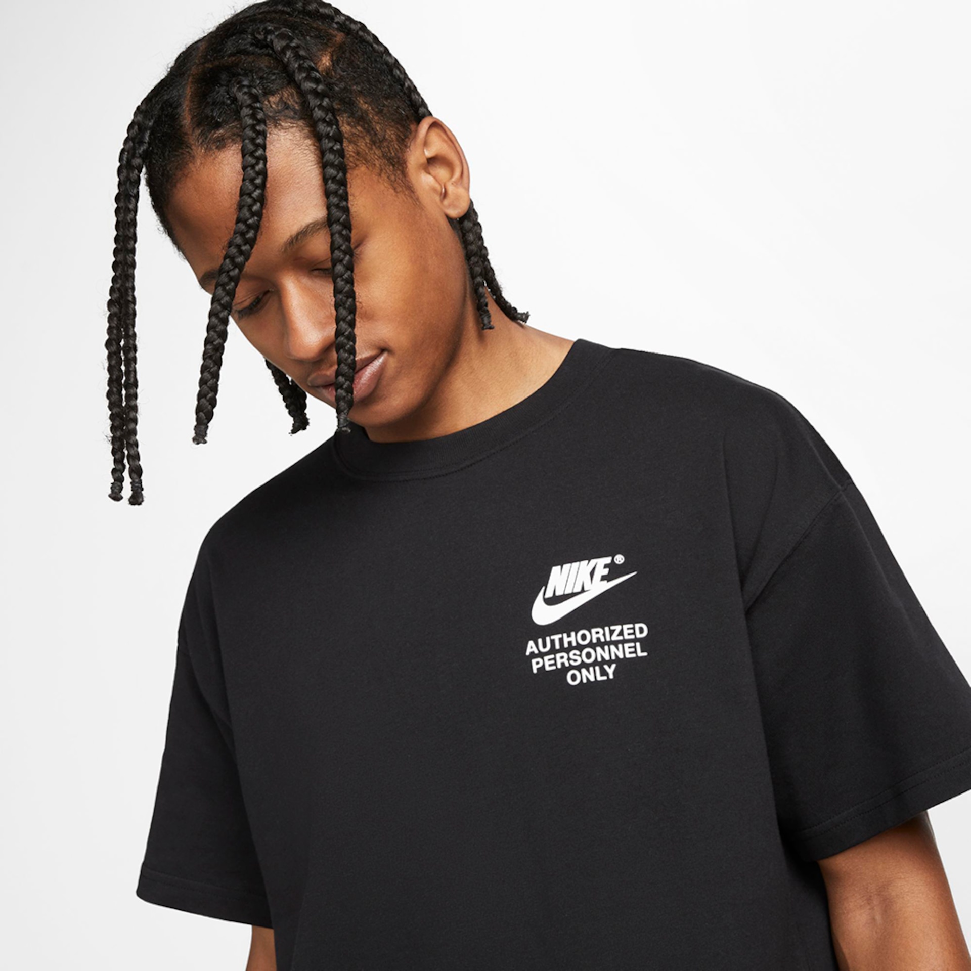 Camiseta Nike Sportswear Masculina - Foto 3