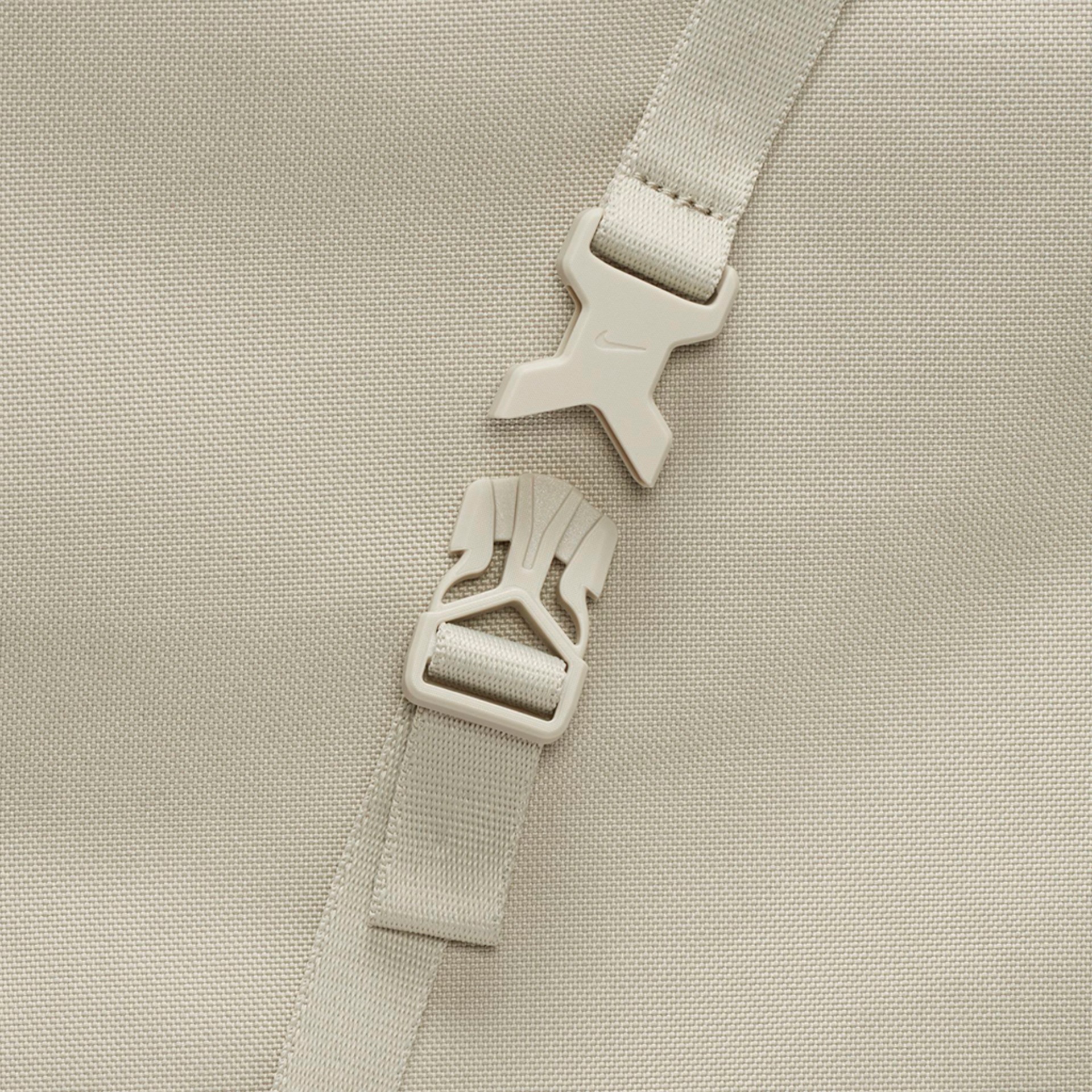 Sacola Nike Utility Masculina - Foto 7