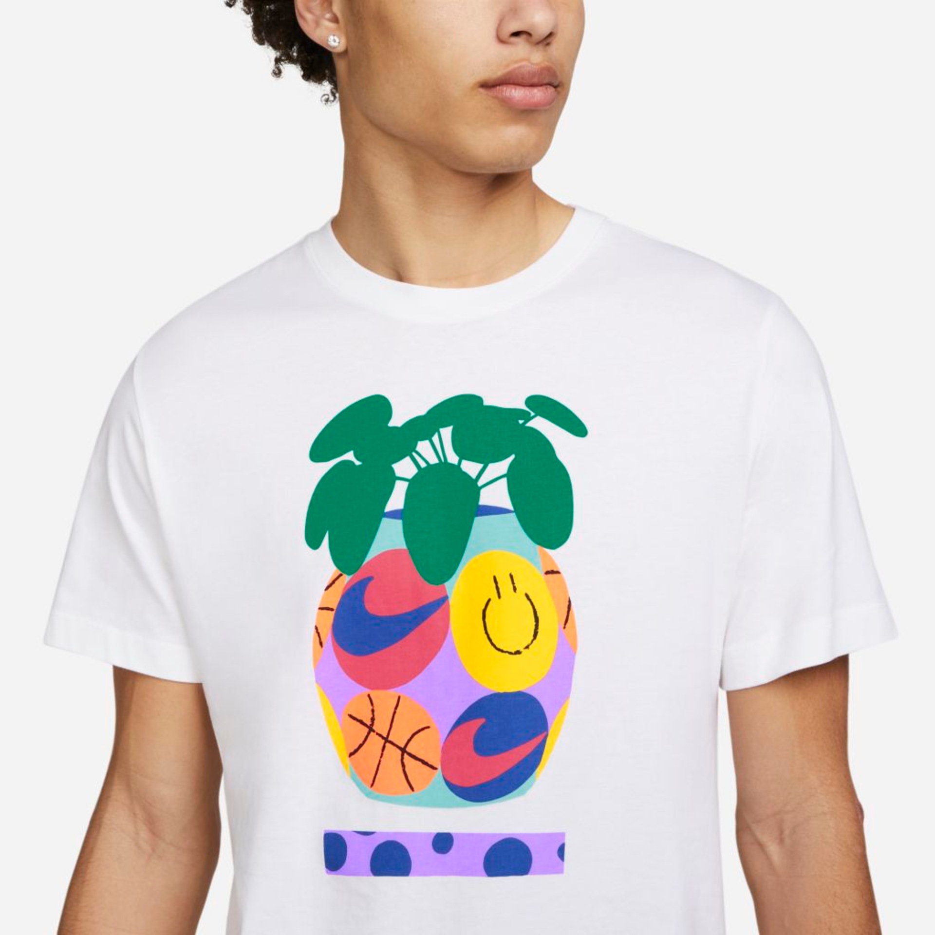 Camiseta Nike A.I.R. Masculina - Foto 3