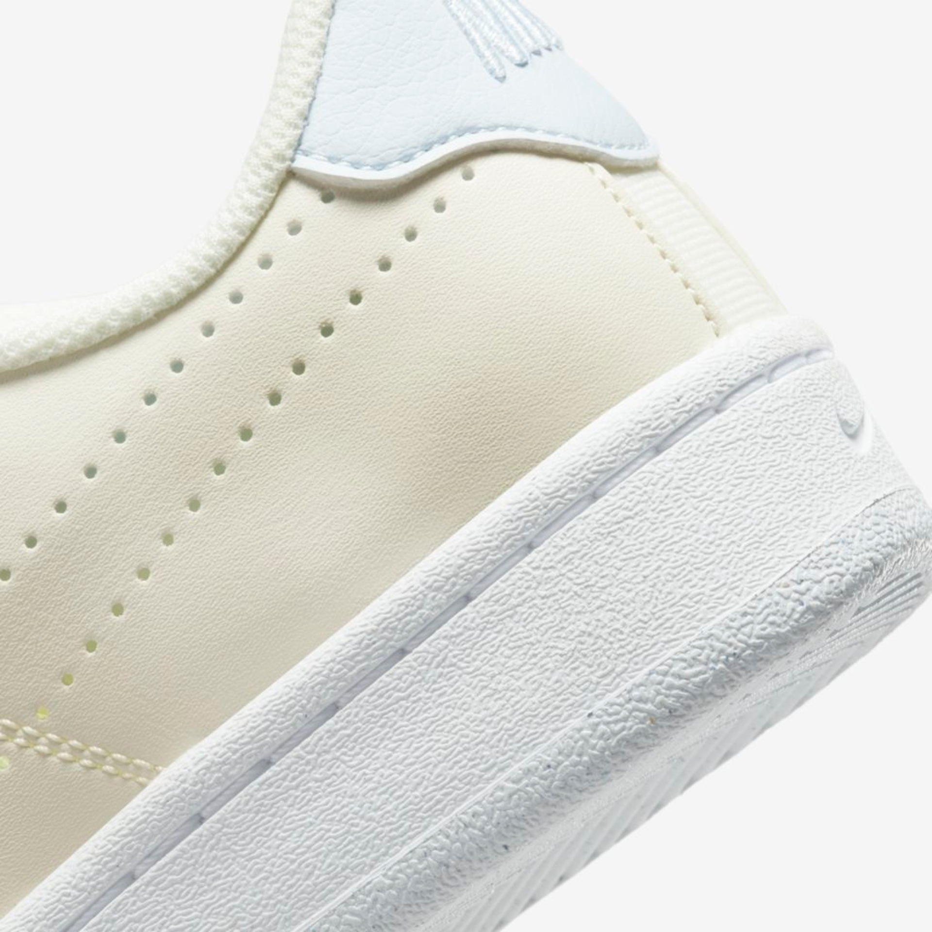 Tênis Nike Court Royale 2 Next Nature Feminino - Foto 8