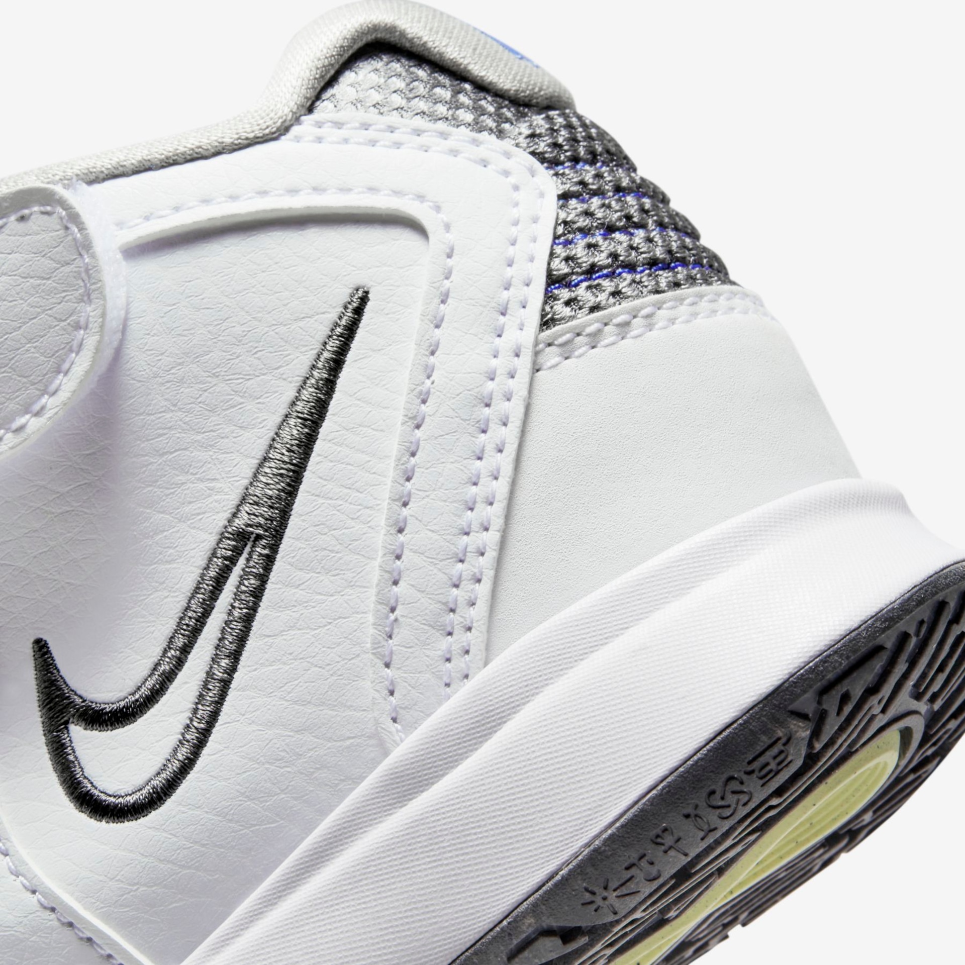 Tênis Nike Kyrie Infinity Infantil - Foto 8