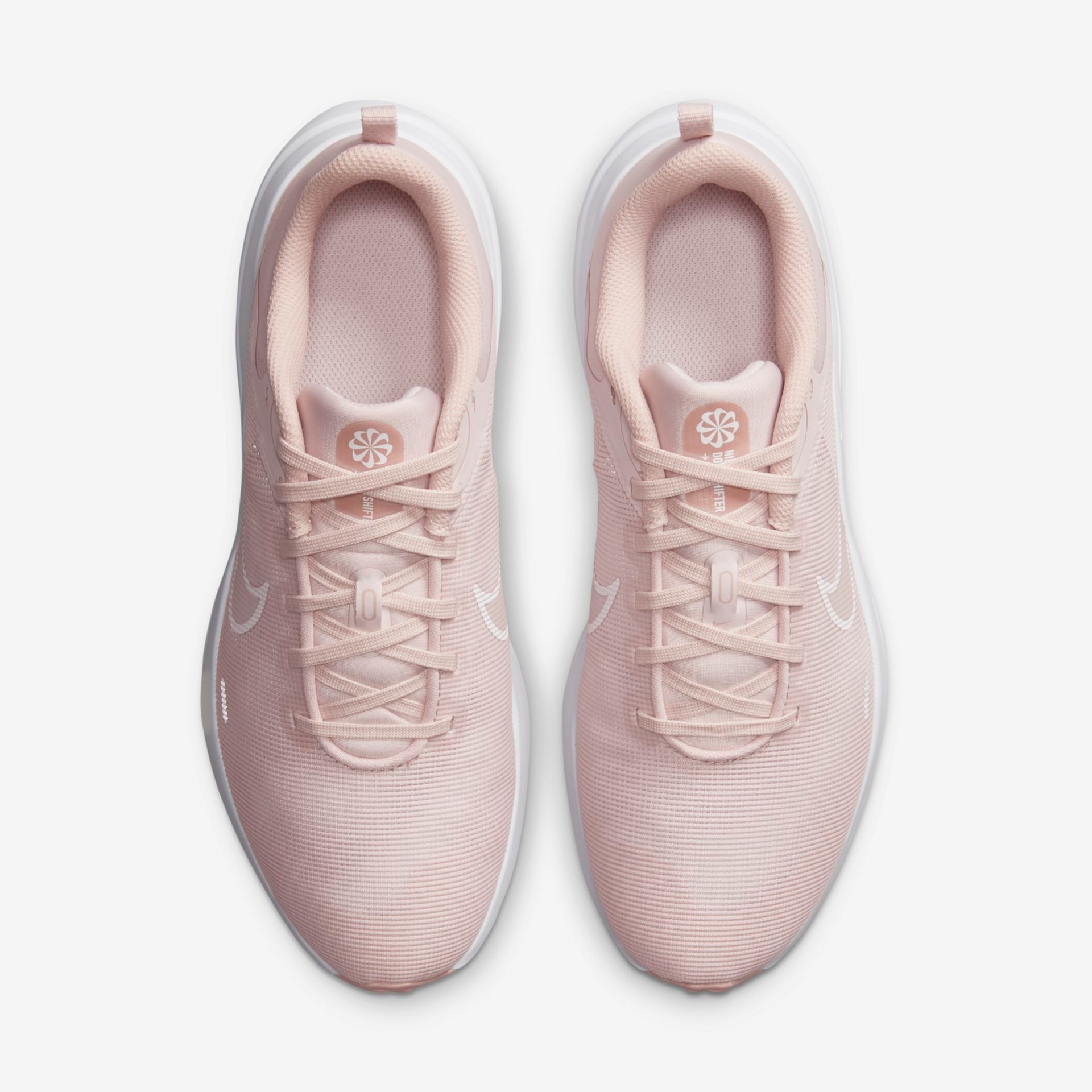 Tênis Nike Downshifter 12 Feminino - Foto 4